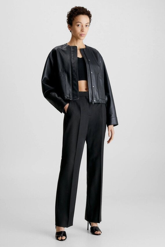 Женские черные брюки ESSENTIAL SLIM STRAIGHT PANT