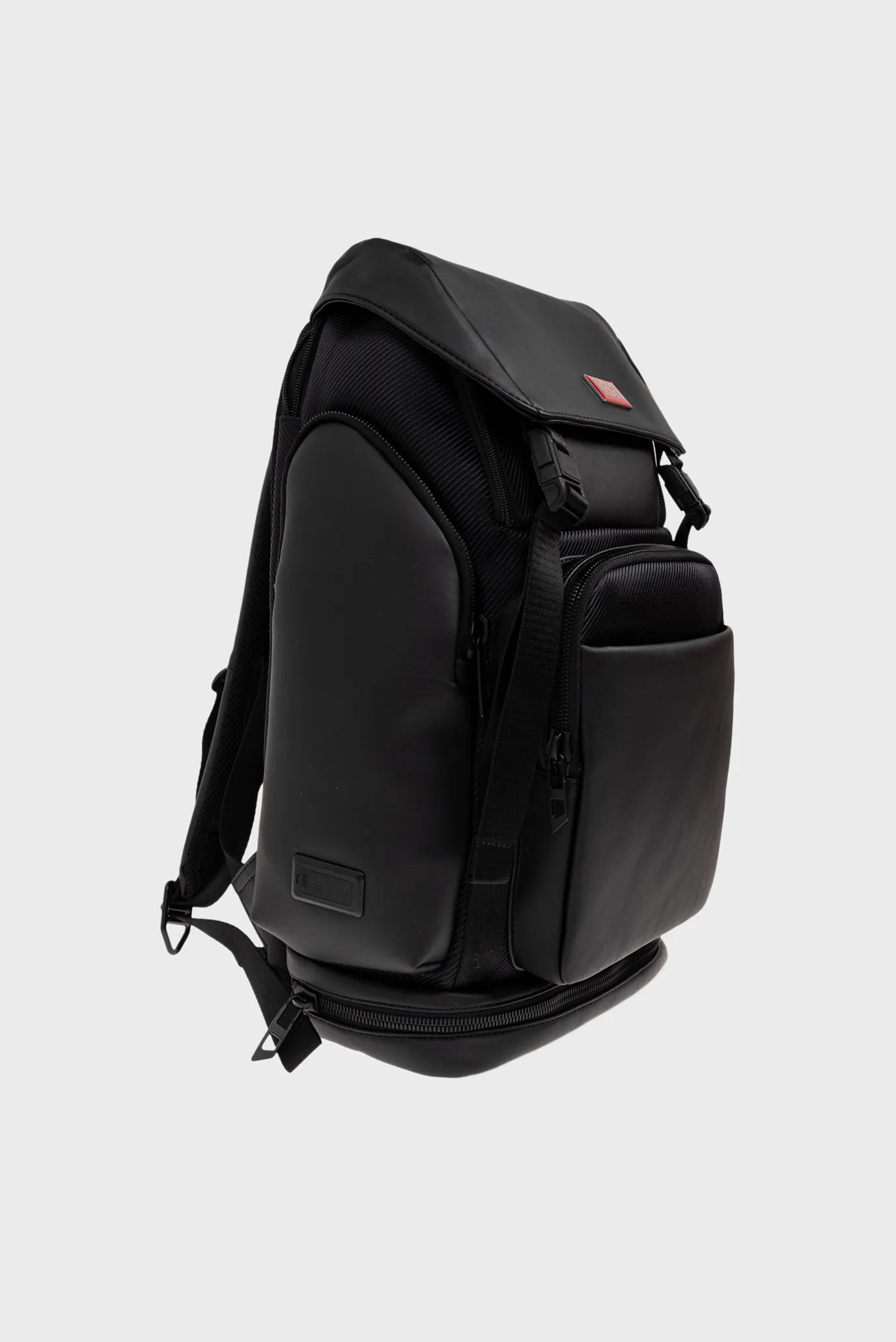 Чемодан DIESEL CARBON FIBER BACKPACK-BLACK 4