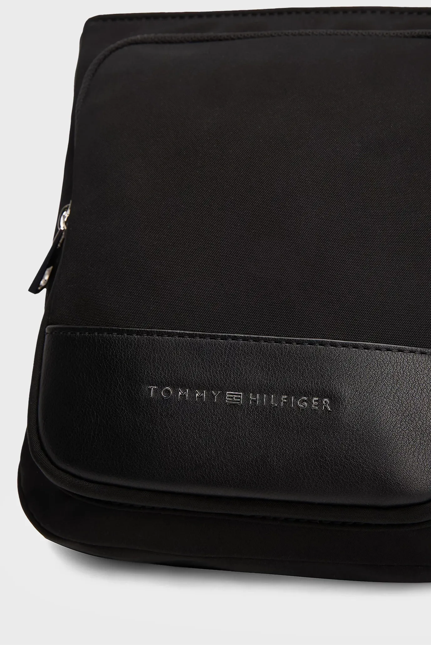 Мужская черная сумка BUSINESS 4