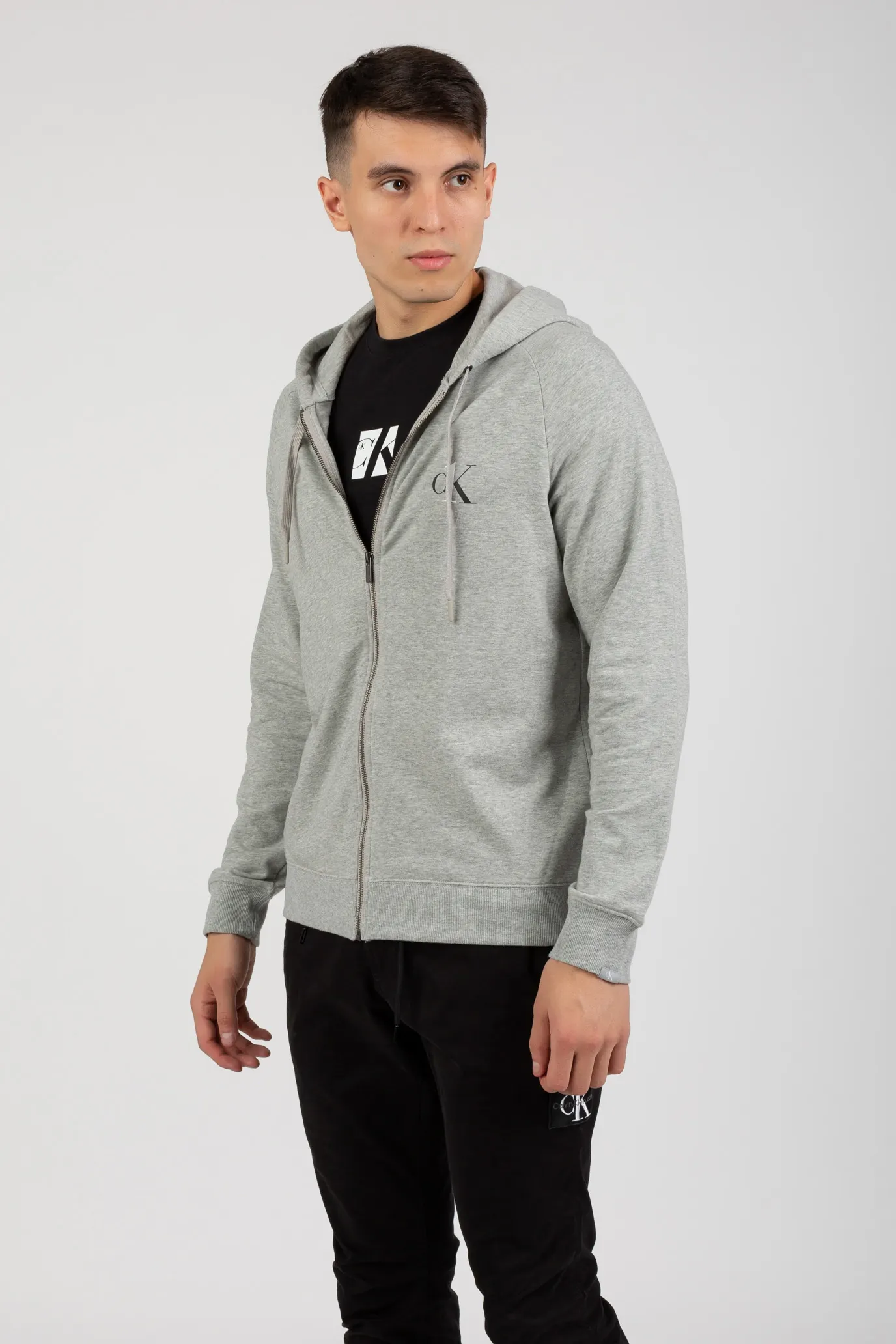 Реглан FULL ZIP HOODIE Calvin Klein 000NM1865E — FR Group
