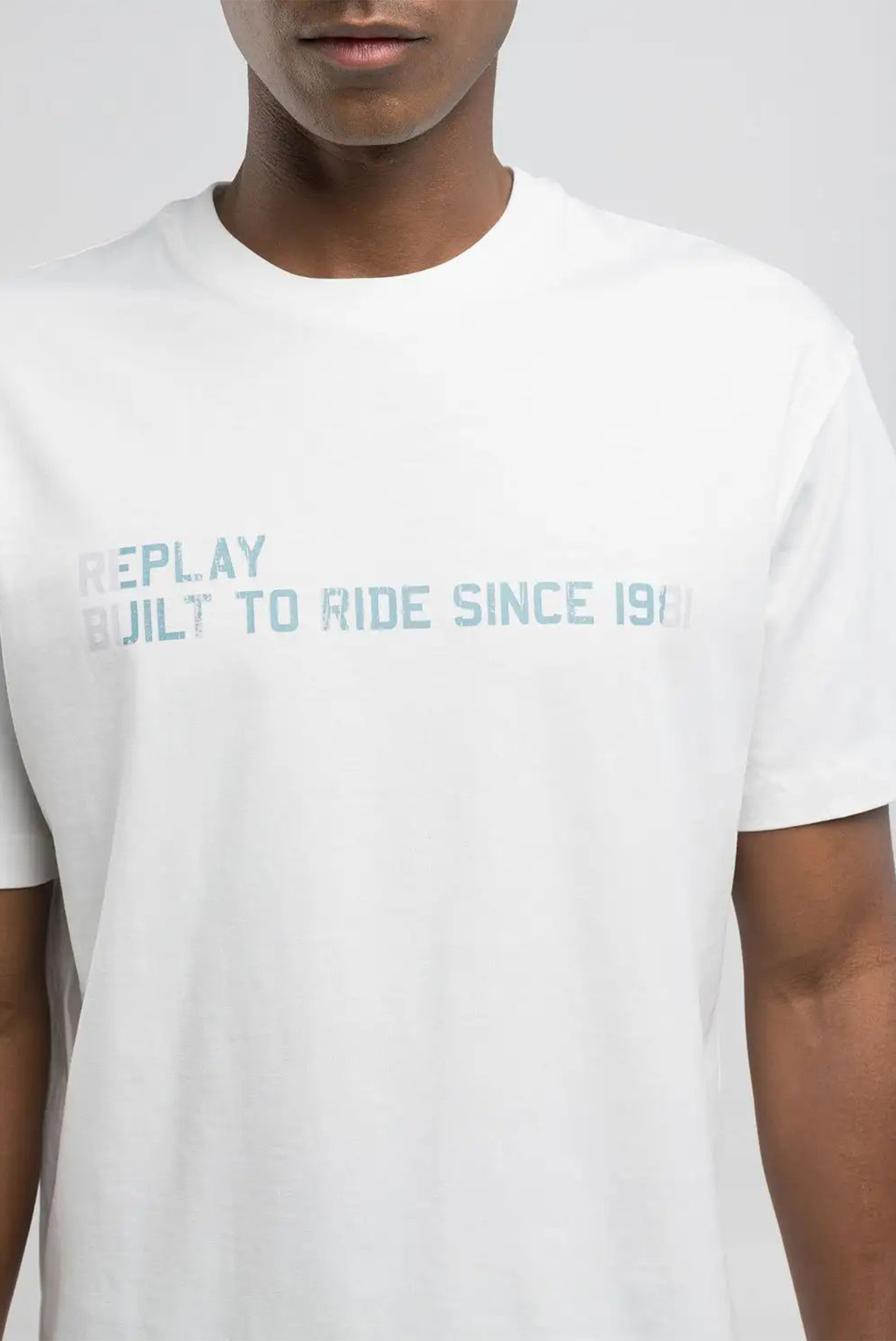 Мужская белая футболка 6