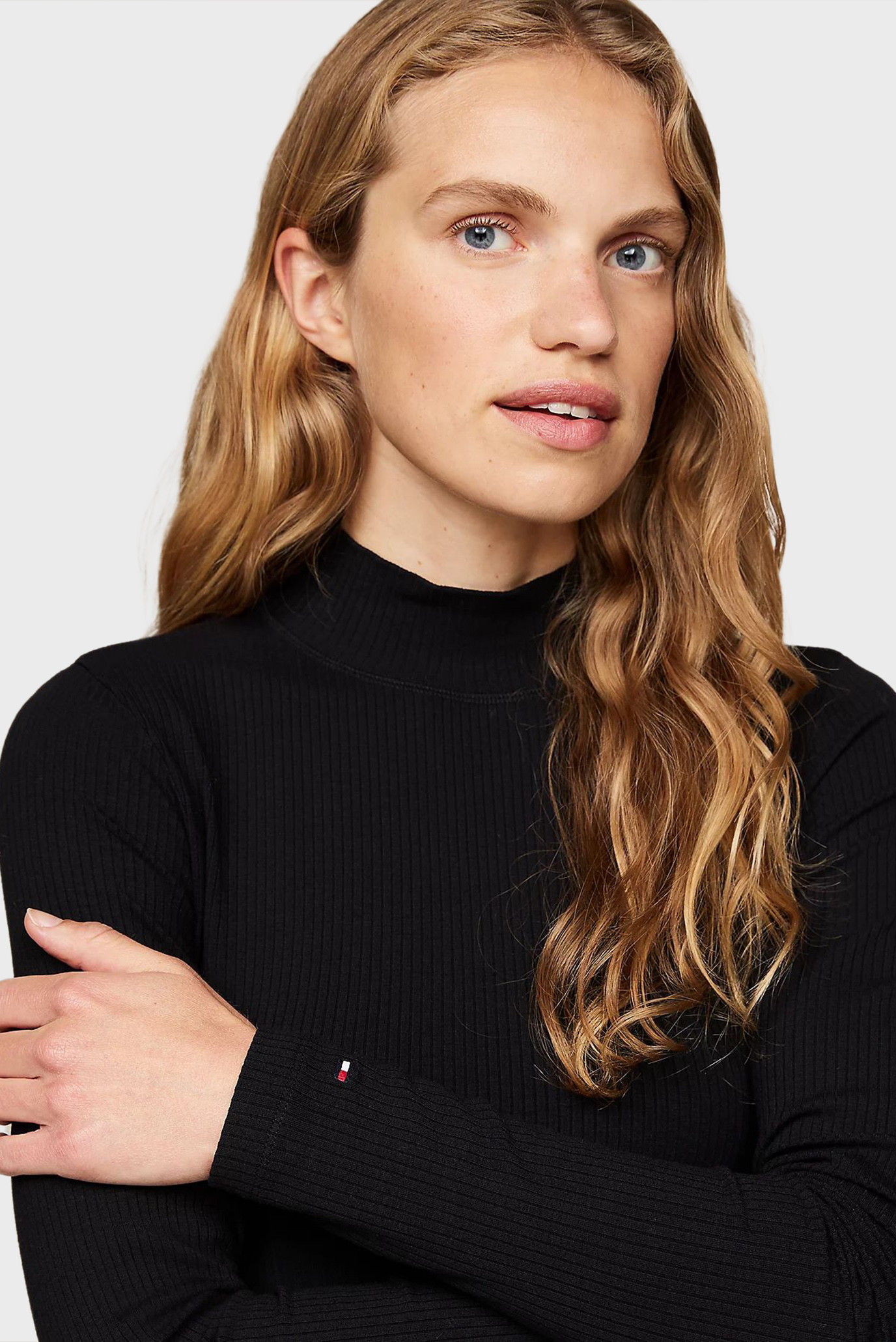 Женское черное плиссированное платье 3