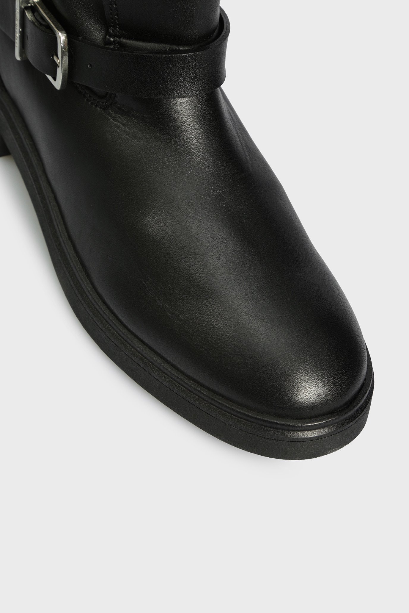 Женские черные кожаные сапоги 4