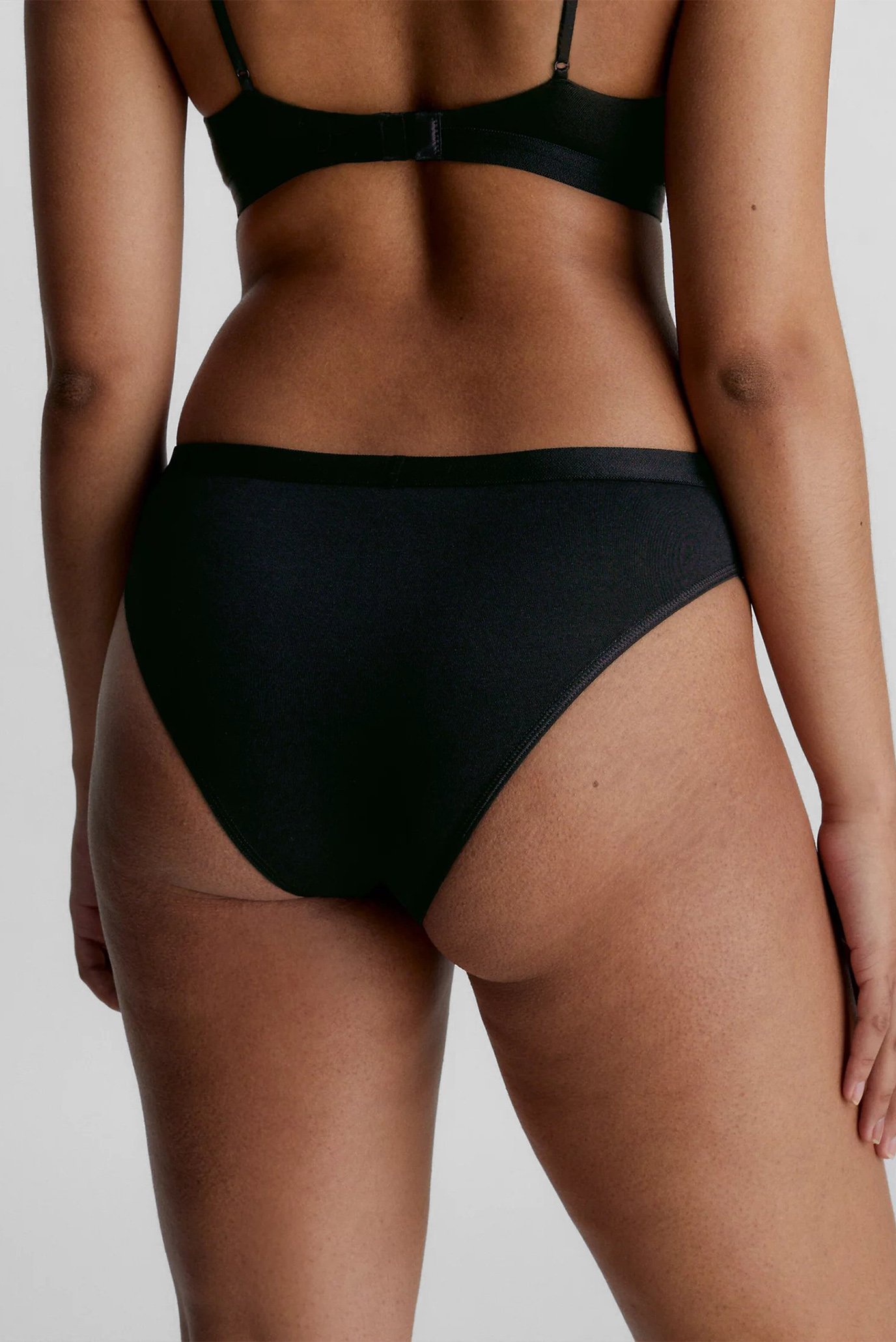 Трусы HIGH LEG TANGACalvin Klein Трусы HIGH LEG TANGA 2