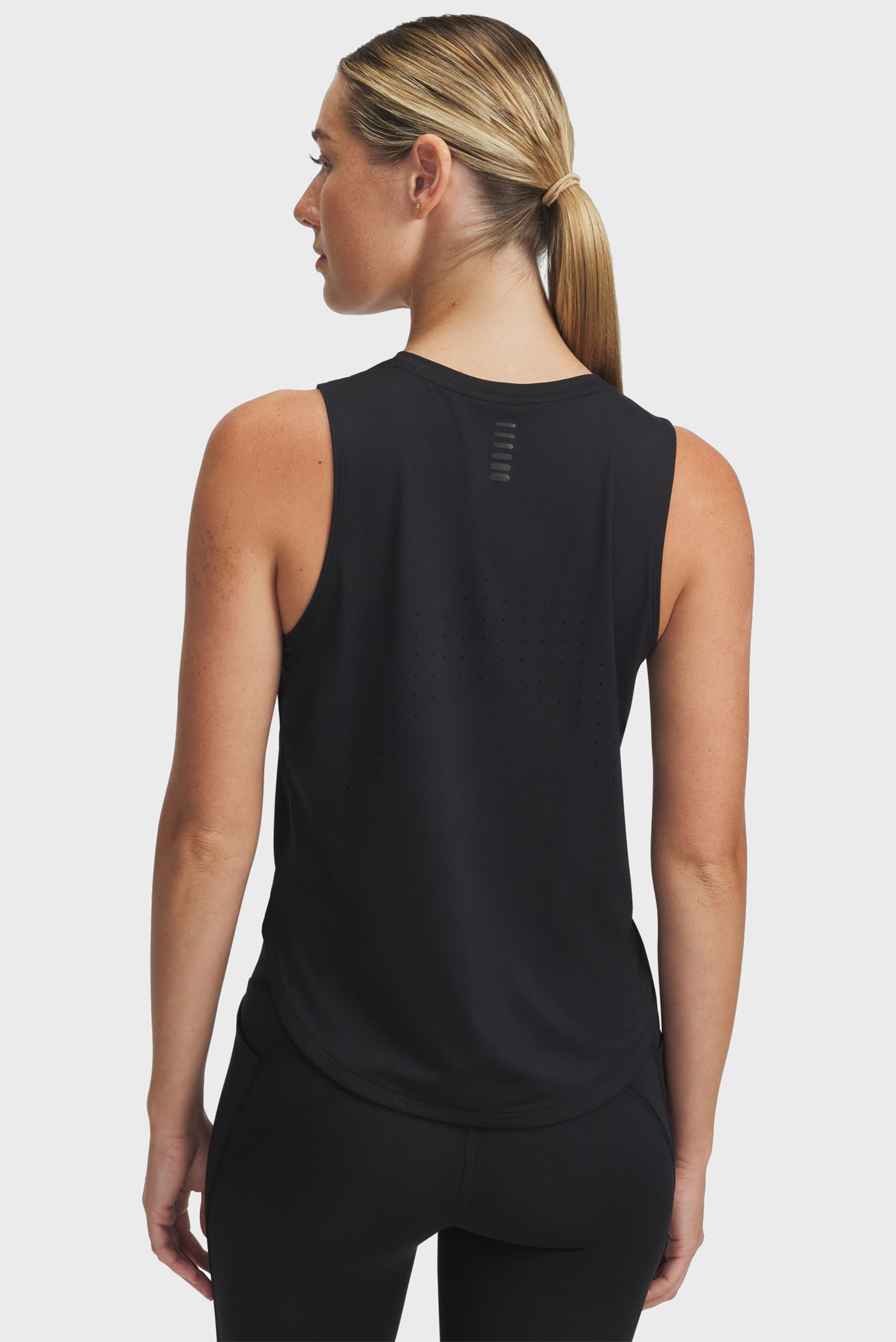 Женская черная майка UA Launch Elite Tank 2