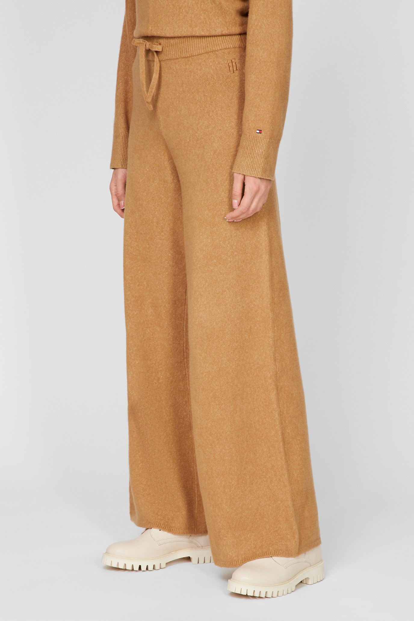 Женские бежевые брюкиTommy Hilfiger Женские бежевые брюки 8