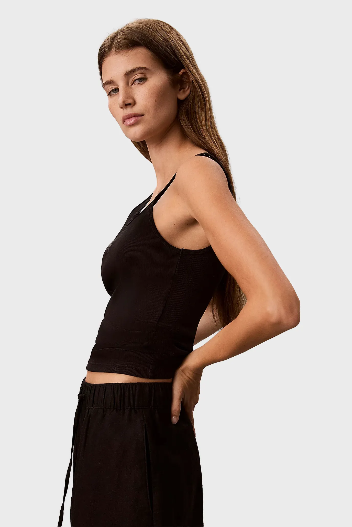 Майка MONOLOGO SCOOP NK RIB TANK TOP 3