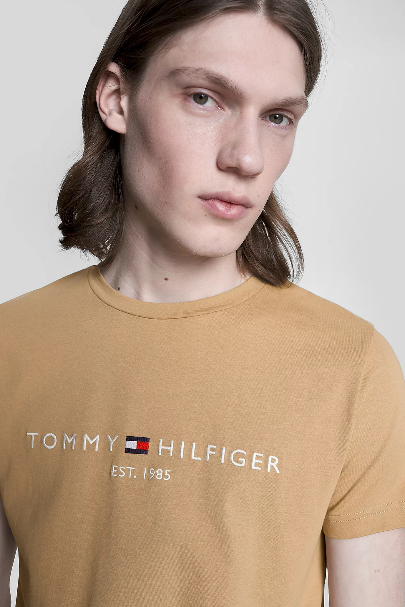 Футболка TOMMY LOGO TEE 4