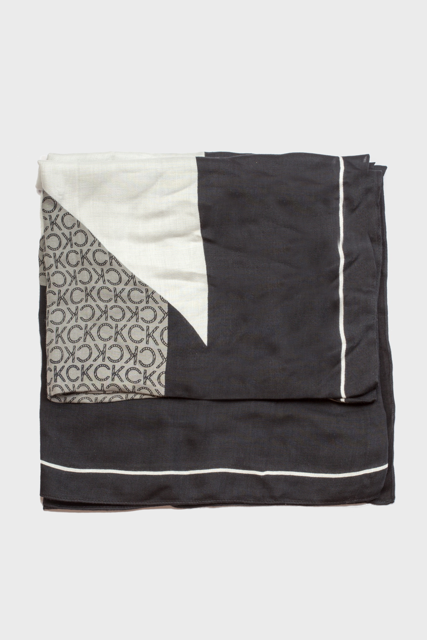 Шарф CK LOGO SCARF 130X130 1
