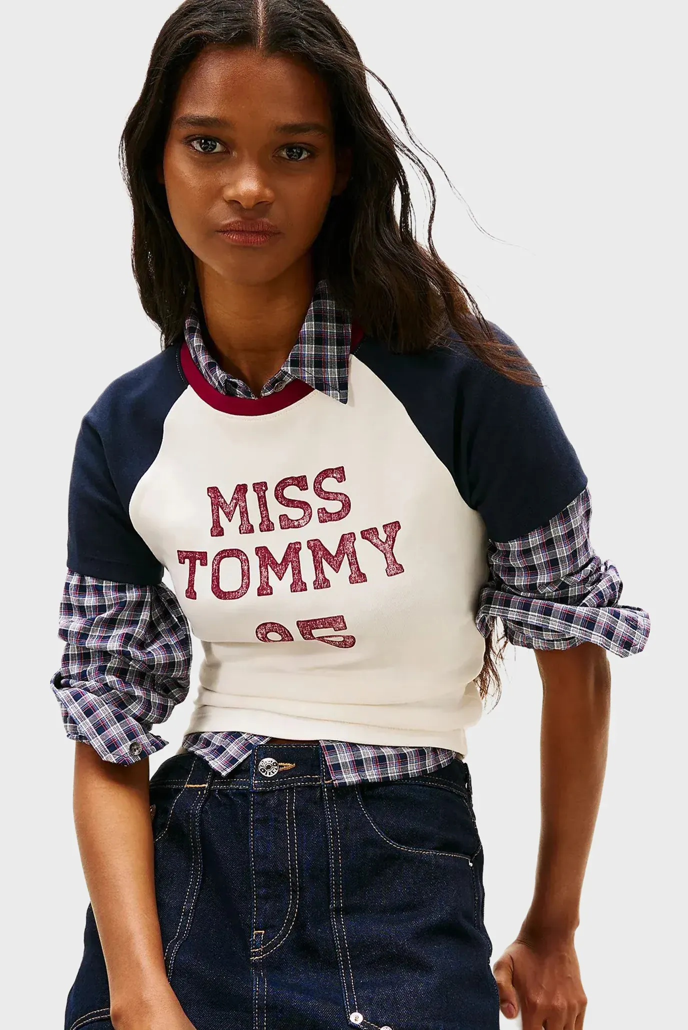 Футболка TJW SLIM SH MISS TOMMY SS TEE 4