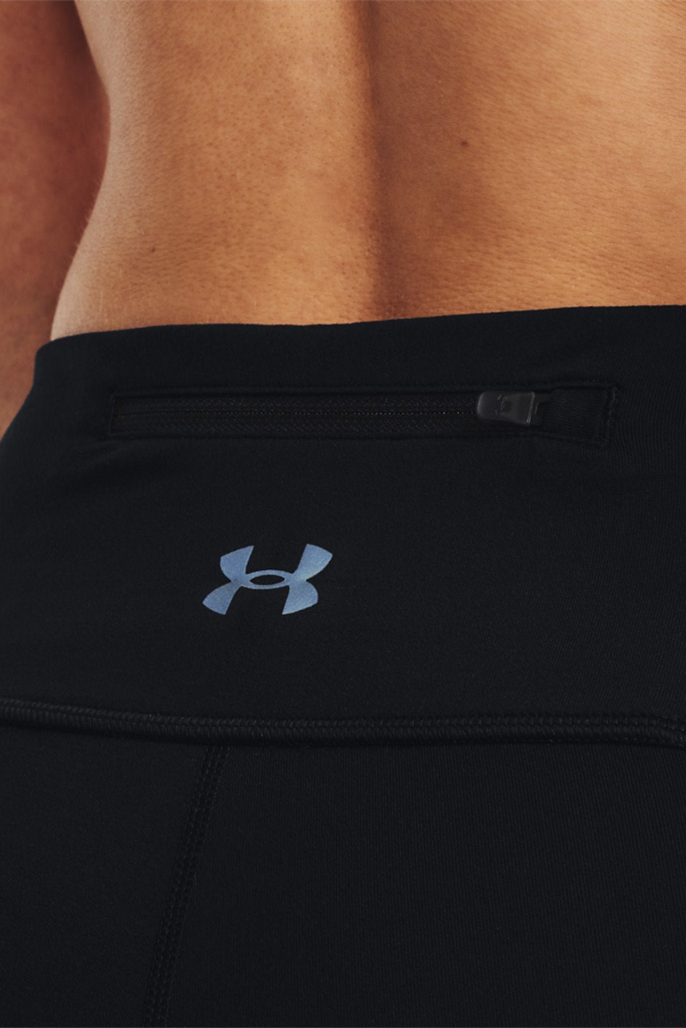 Женские черные тайтсы UA PaceHER Ankle Tight 4