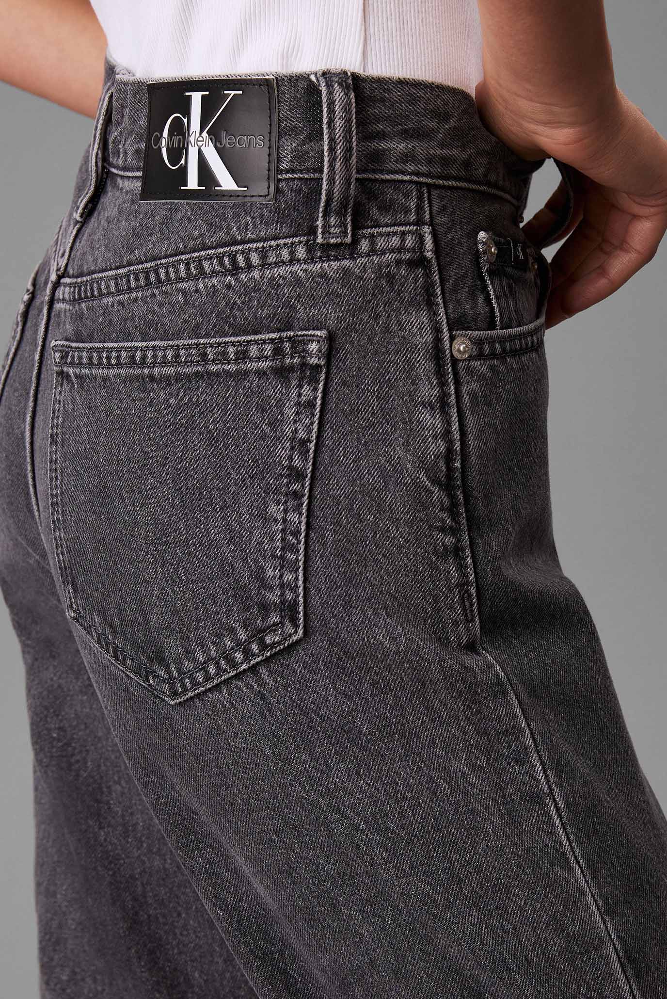 Женские серые джинсы HIGH RISE STRAIGHTCalvin Klein Jeans Женские серые джинсы HIGH RISE STRAIGHT 2