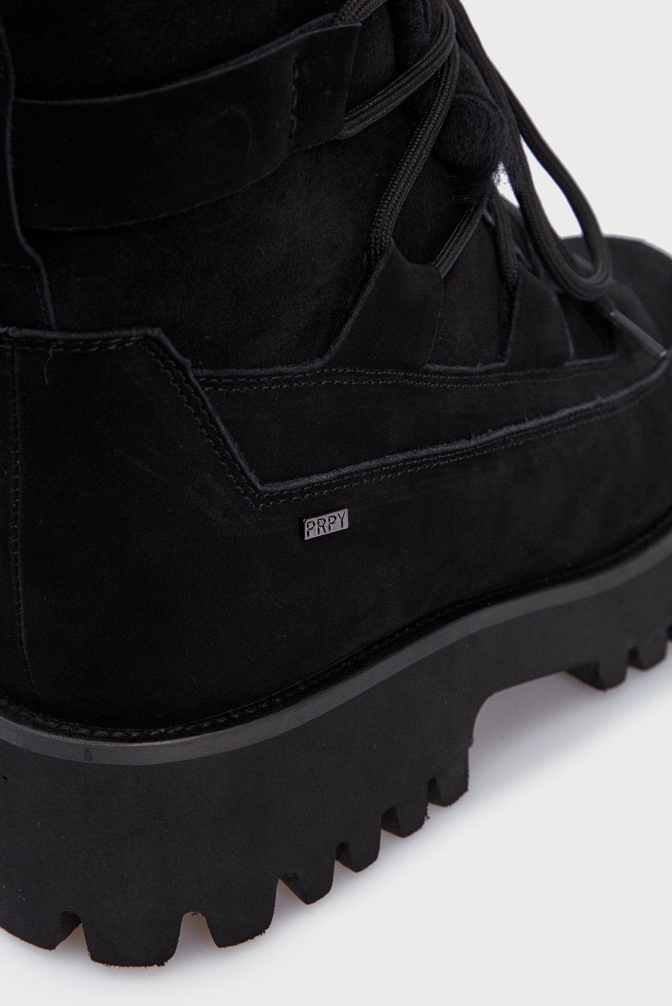 Женские черные замшевые ботинки PollisiPRPY Женские черные замшевые ботинки Pollisi 2