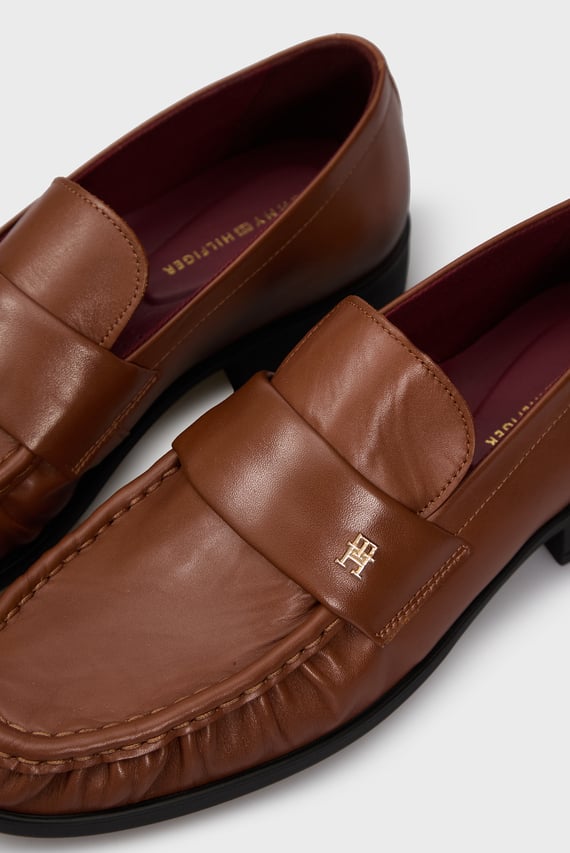 Женские коричневые кожаные лоферы LOAFER SOFT NAPPA PLEATED TOE