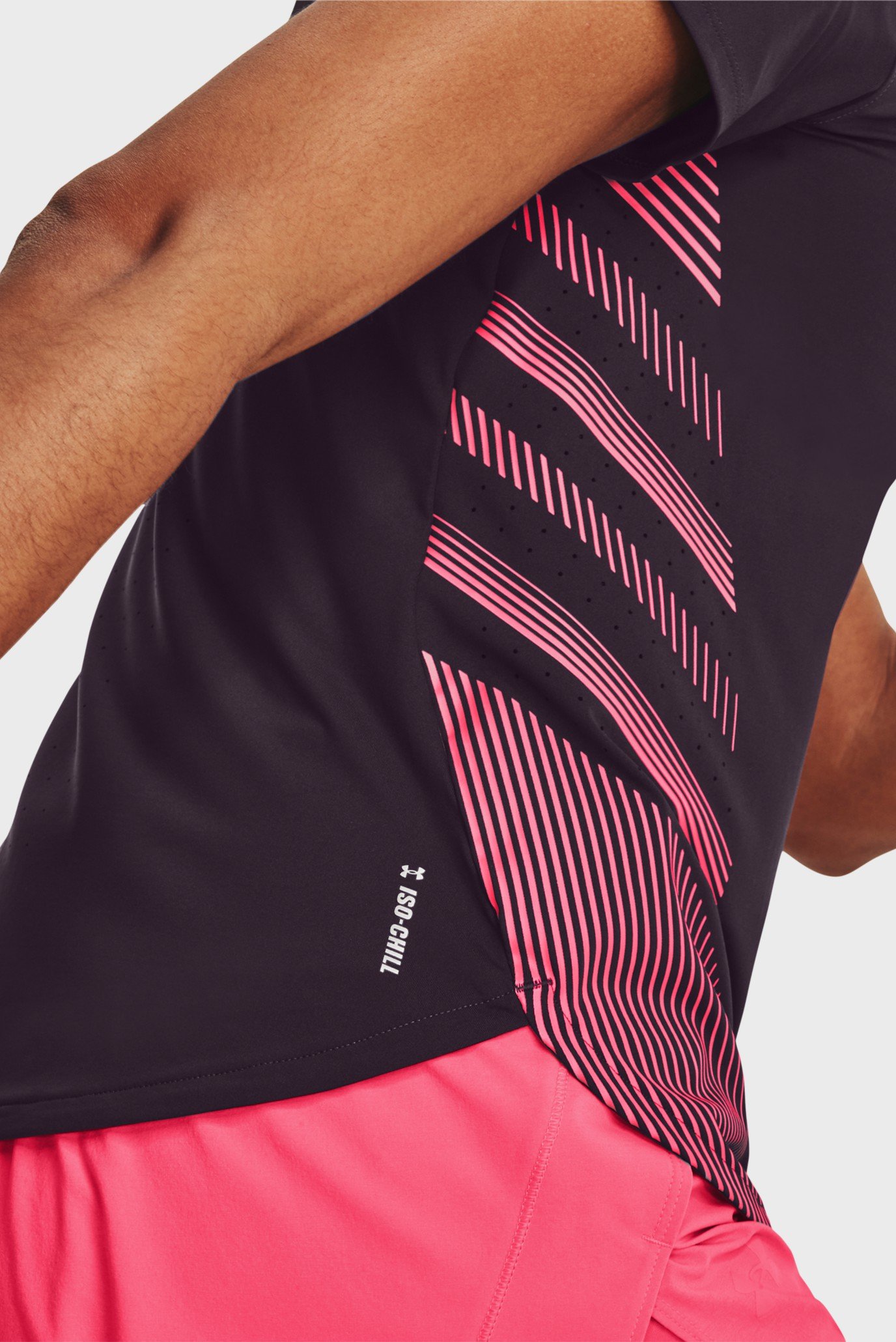 Женская фиолетовая футболка UA Iso-Chill Laser Tee II 13