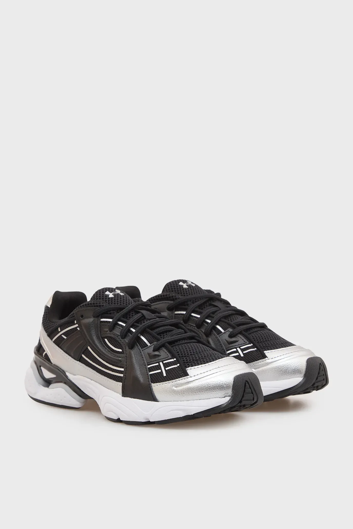 Кроссовки UA Sola 3