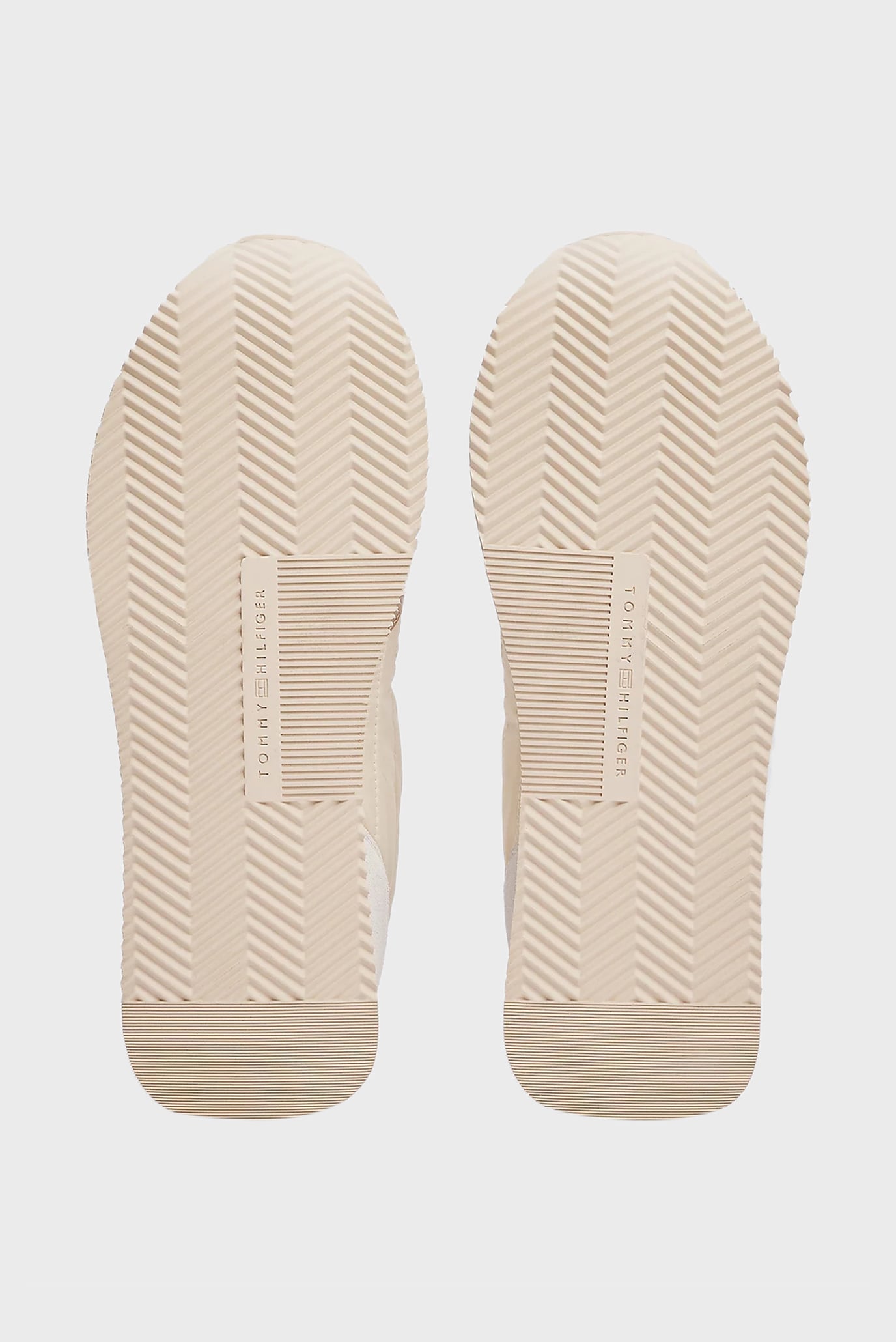 Кроссовки ESSENTIAL RUNNER 6