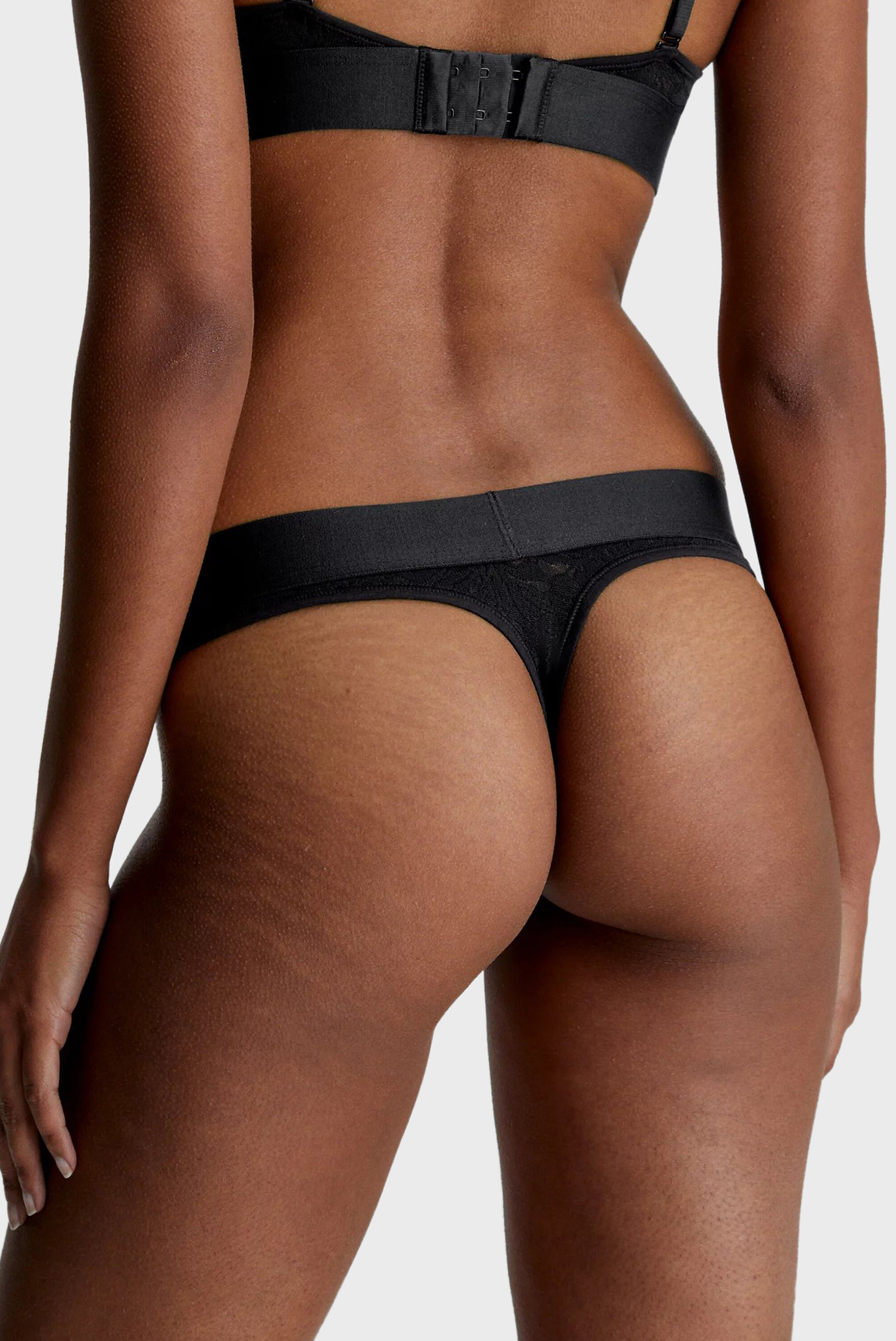 Женские черные трусики THONGCalvin Klein Женские черные трусики THONG 12