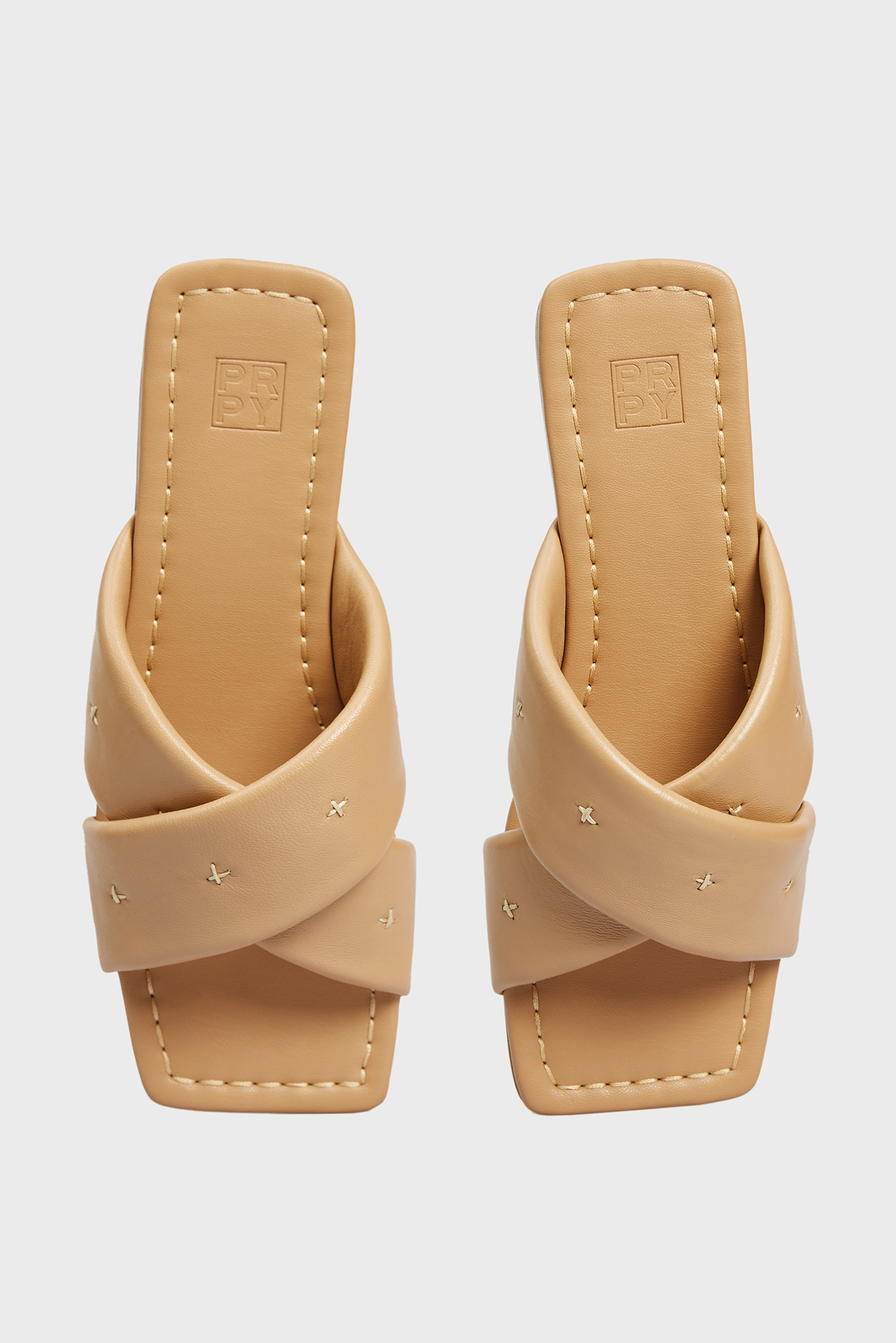 Женские бежевые кожаные слайдеры Agata 9