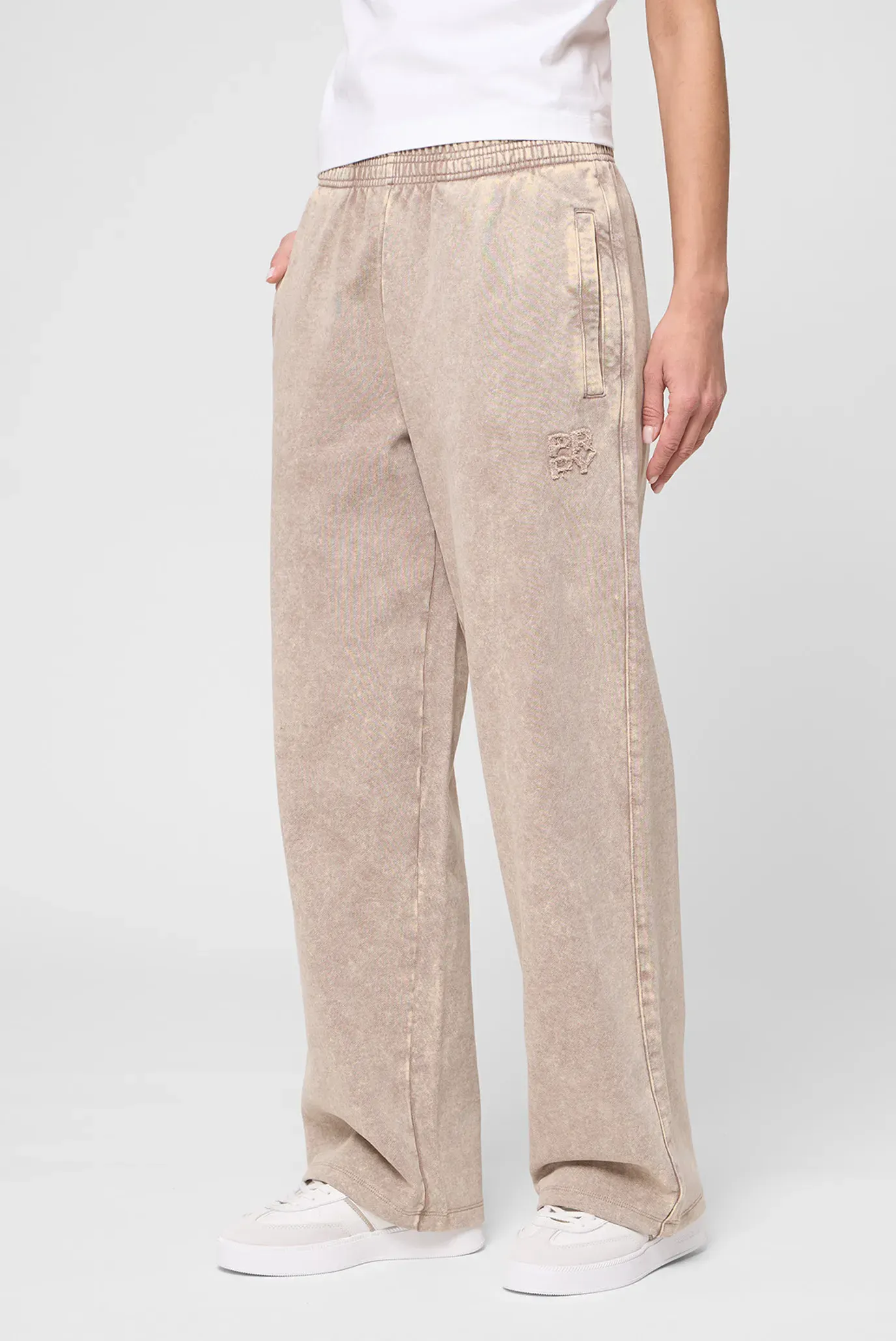 Штаны спортивные/WTP 066 3