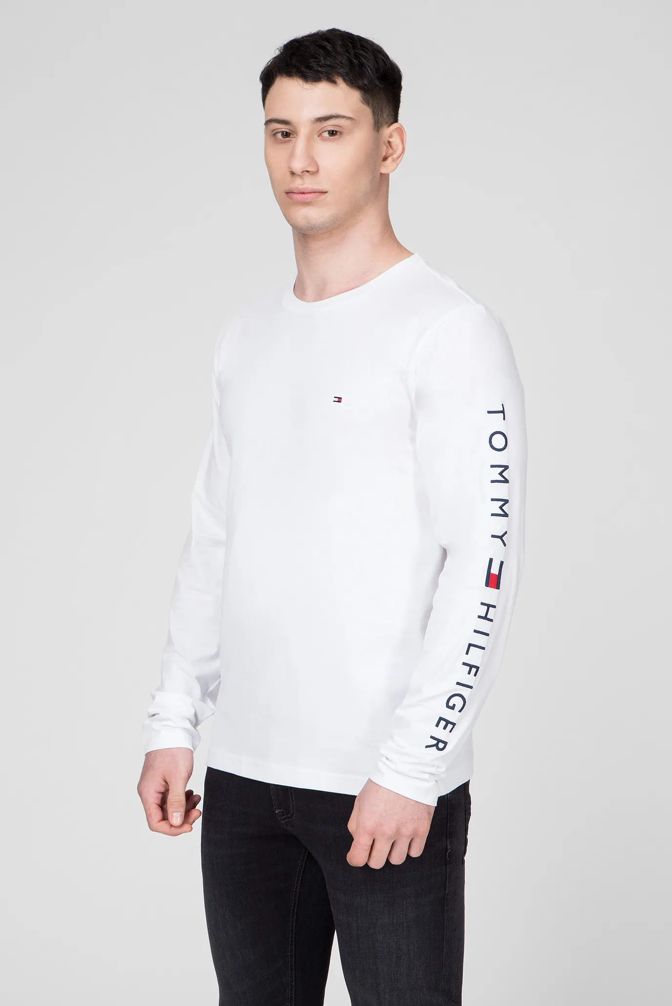 Мужской белый лонгслив 7