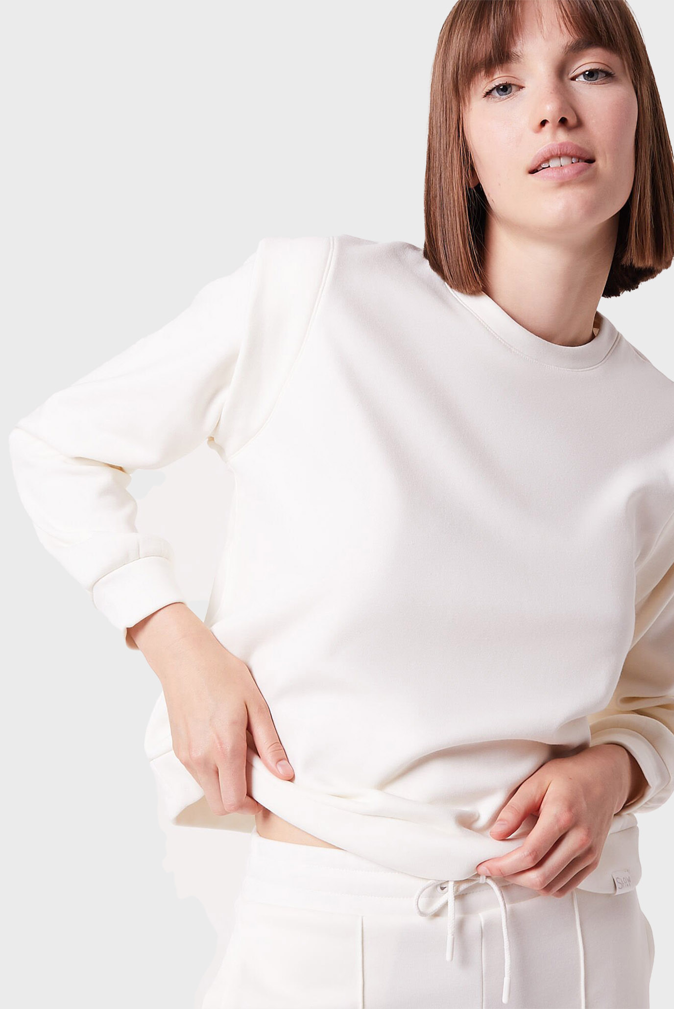 Женский белый свитшот BUNJI 4