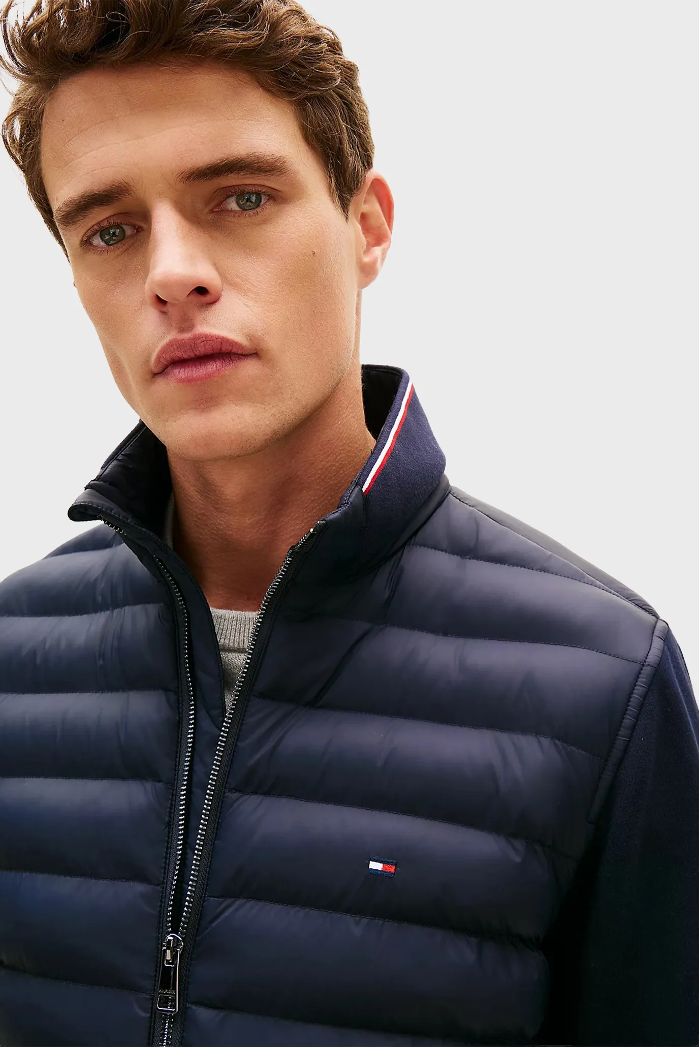 Реглан MIX MEDIA ESS RWB STAND COLLAR 2