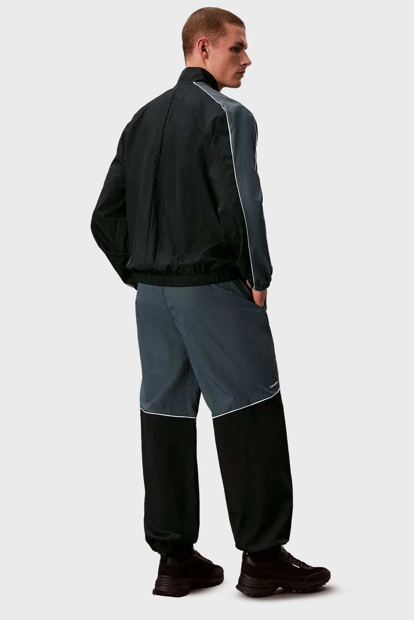 Штаны спортивные COLORBLOCK WOVEN PANT 4