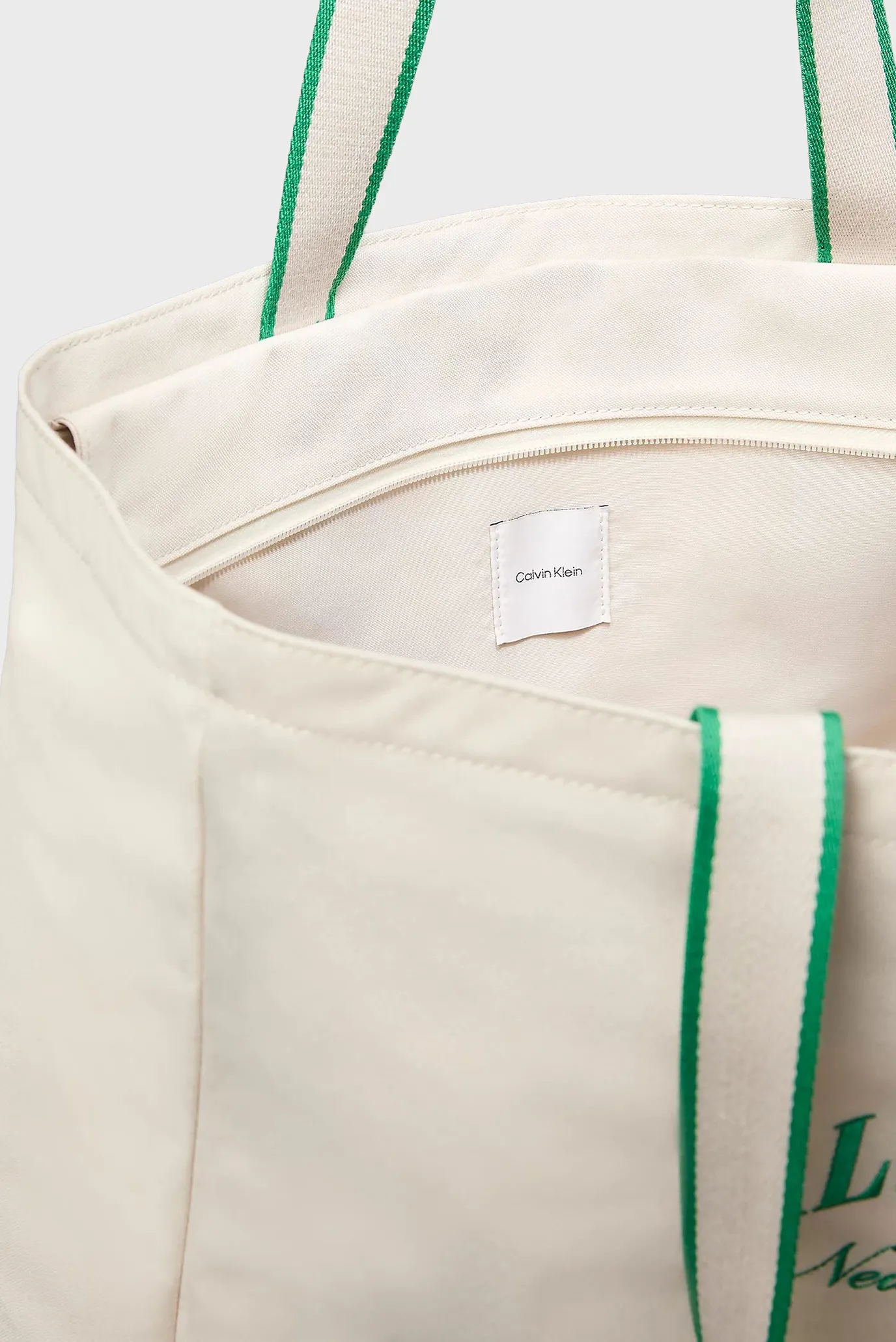 Сумка GRAPHIC CAPSULE TOTE 4