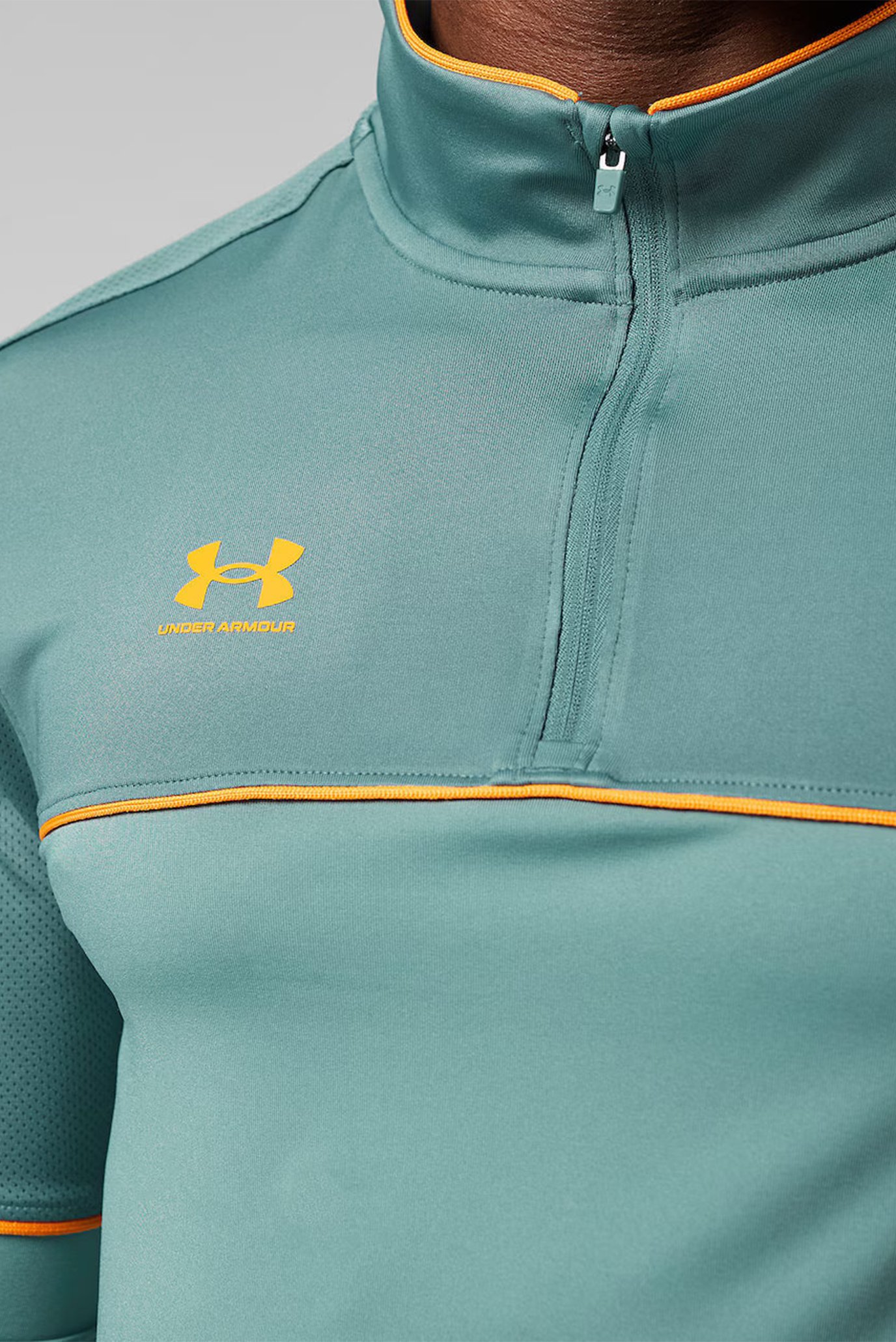 Лонгслив UA M Challenger Training QZ 5