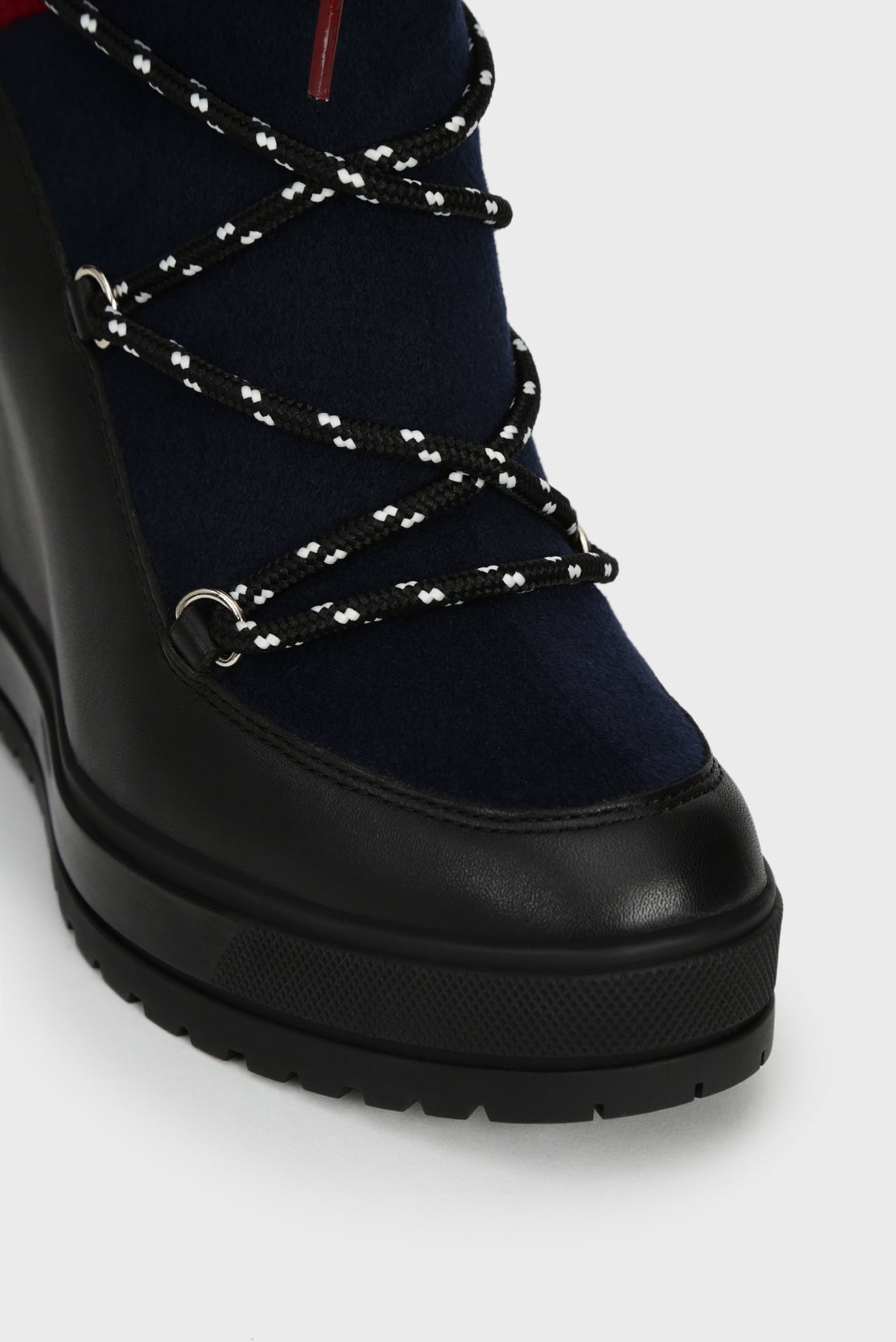 Женские черные кожаные ботильоны 9