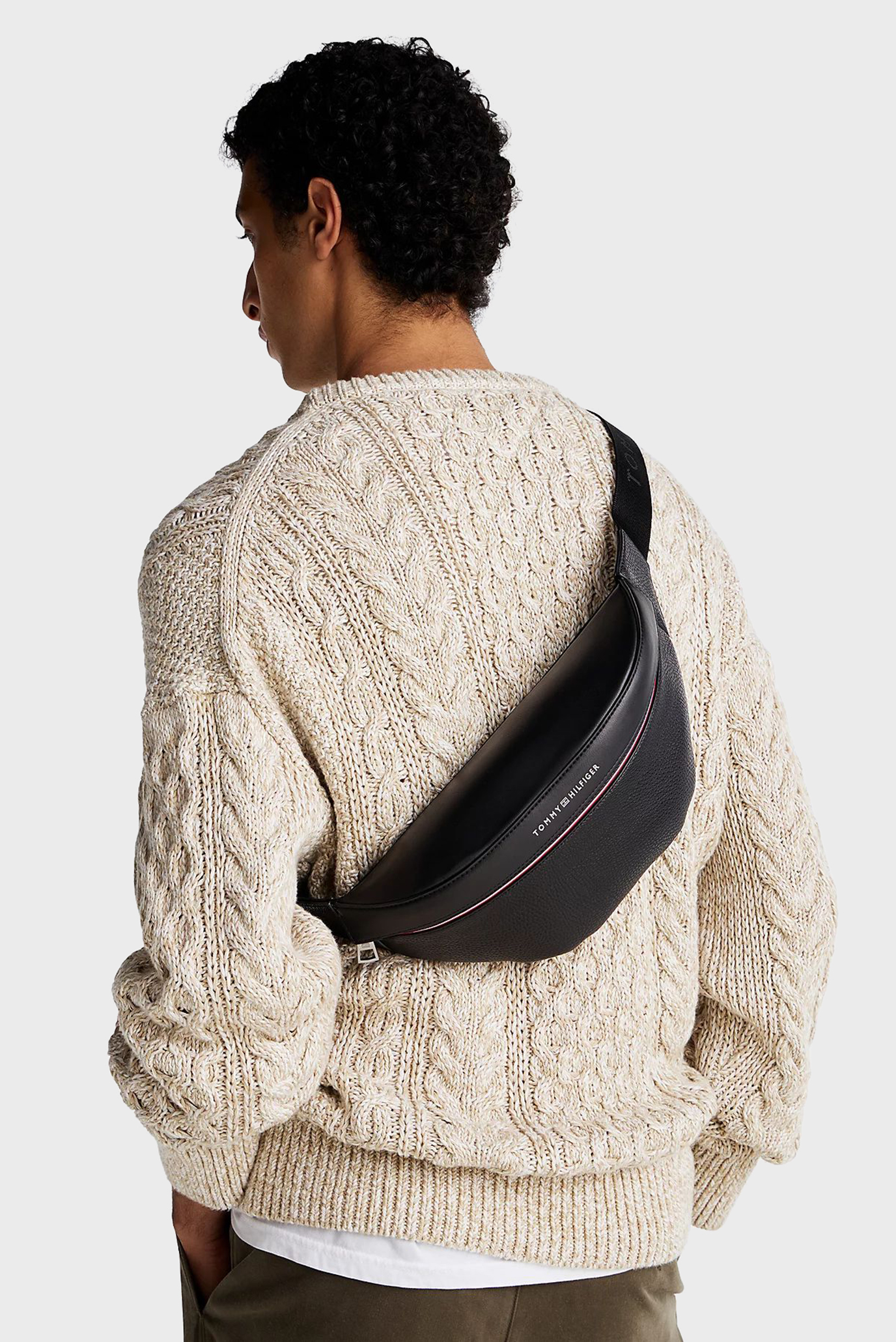 Мужская черная поясная сумка TH CORP BUMBAG 2