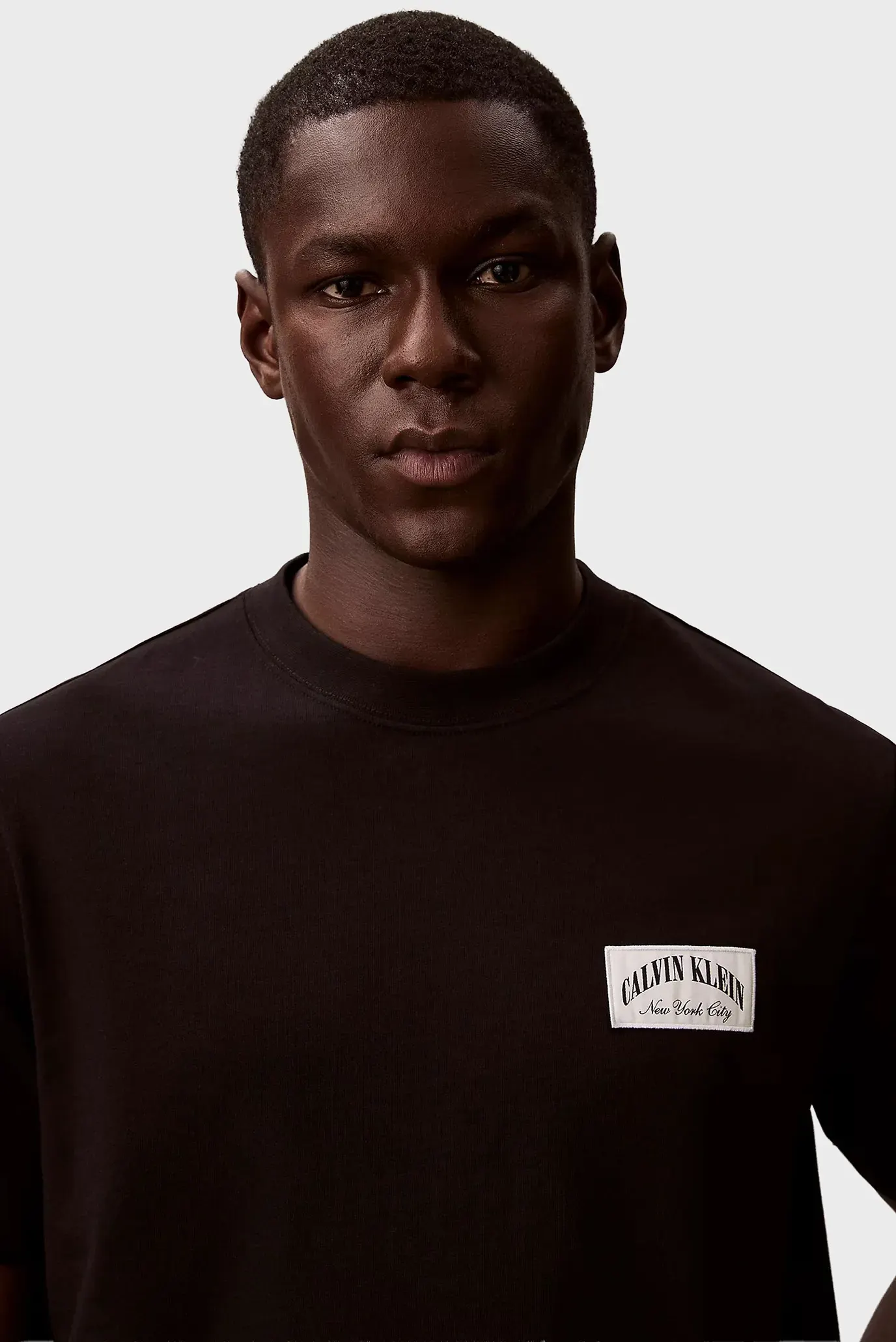 Футболка SS 20S EASY COLLEGIATE BADGE TEE 5