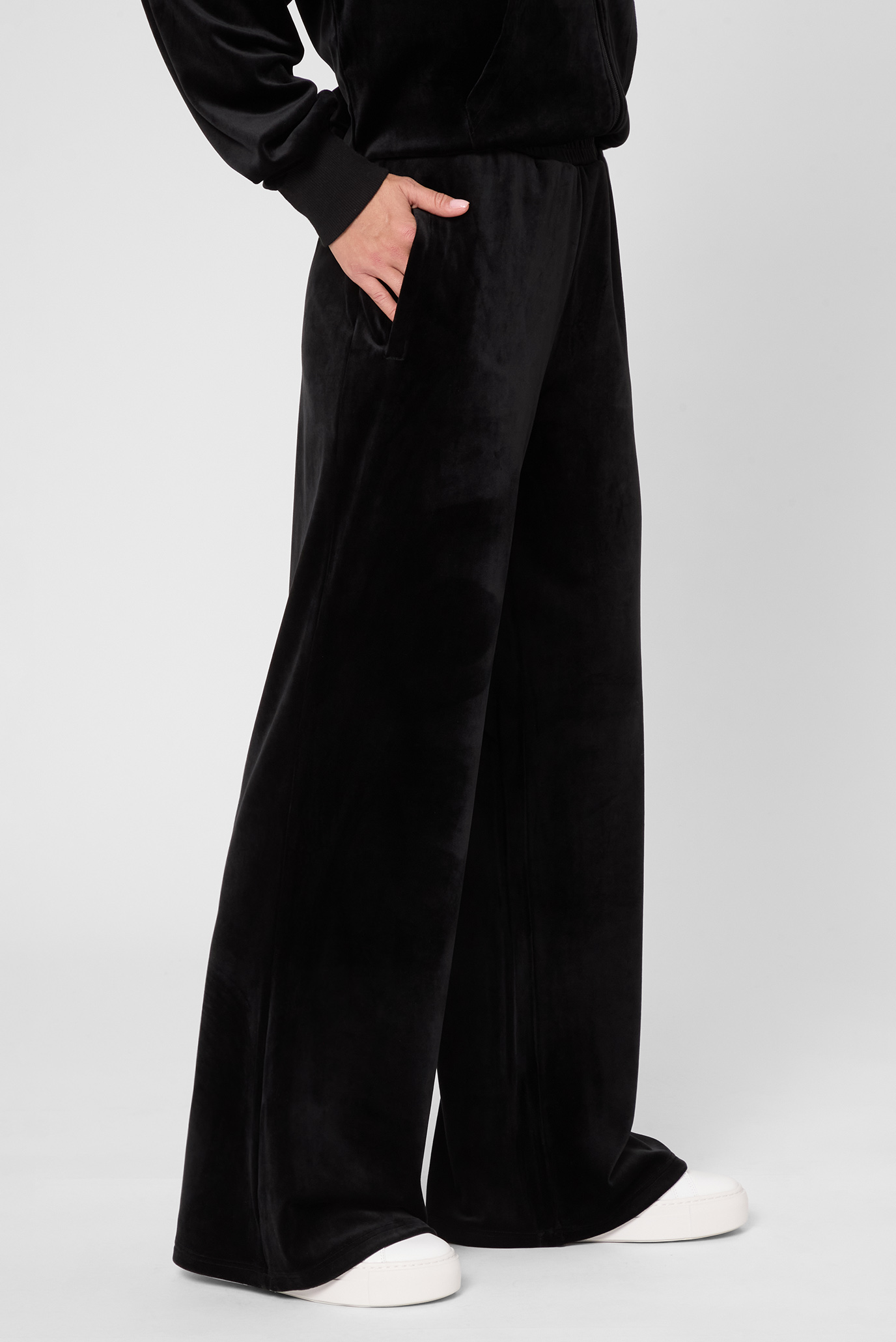 Штаны спортивные WTP 058 3