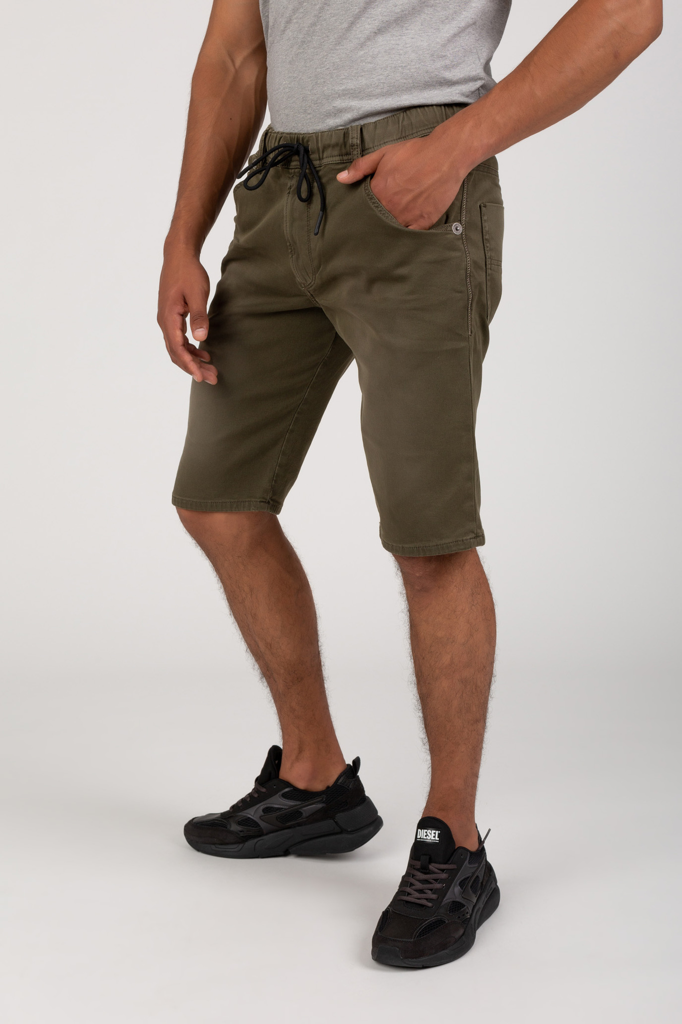 Шорты D-KROOSHORT-NE SHORTSDiesel Шорты D-KROOSHORT-NE SHORTS 2