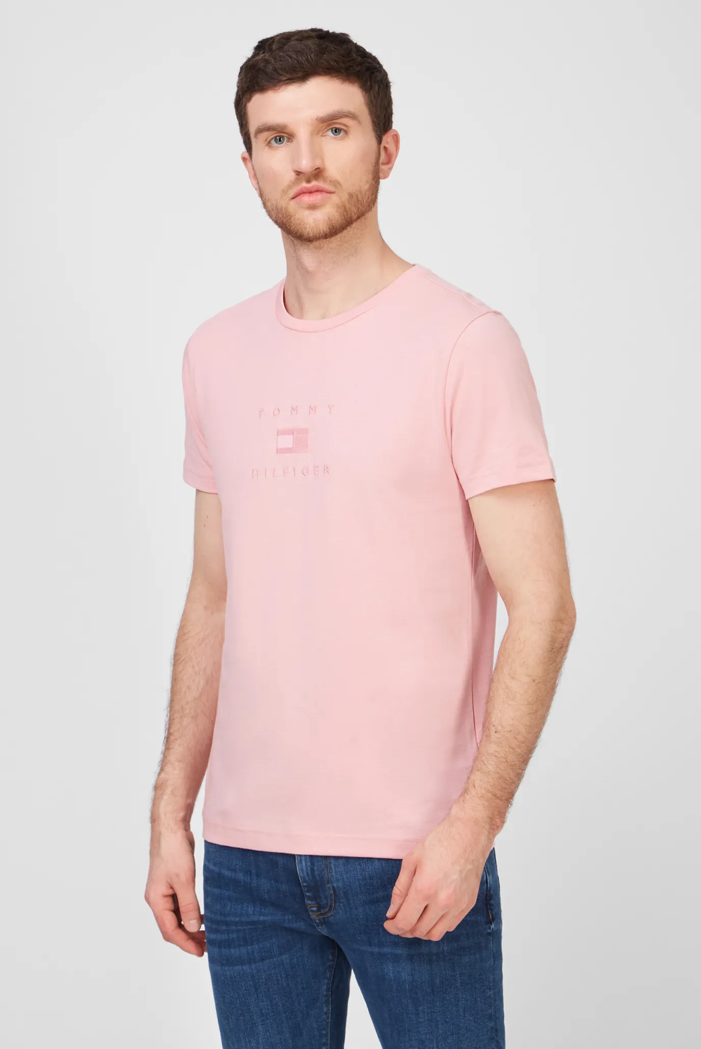Мужская розовая футболка 8