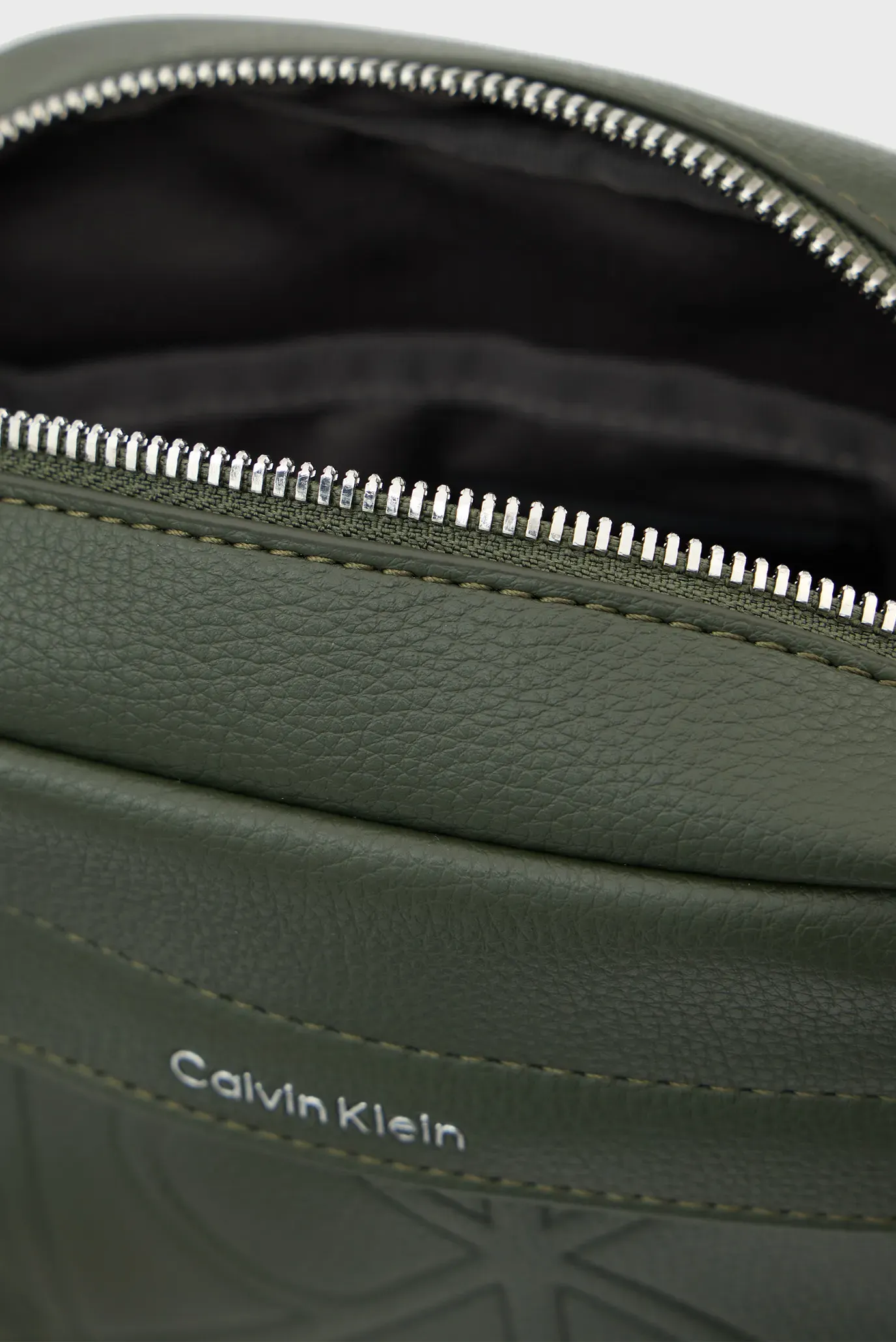 Сумка EMBLEM AOP EMBOSS REPORTER 5