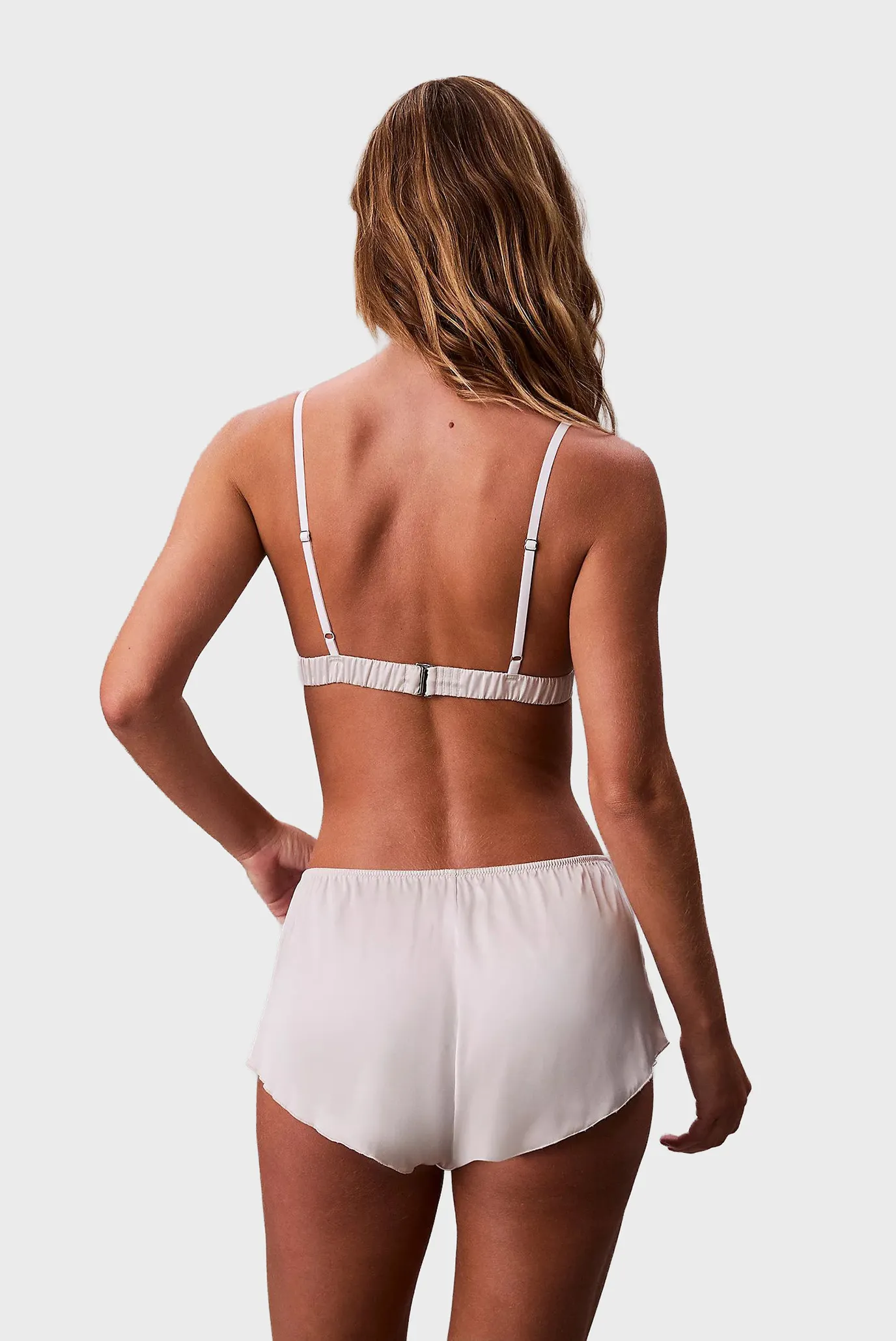 Бюстгальтер UNLINED TRIANGLE 3