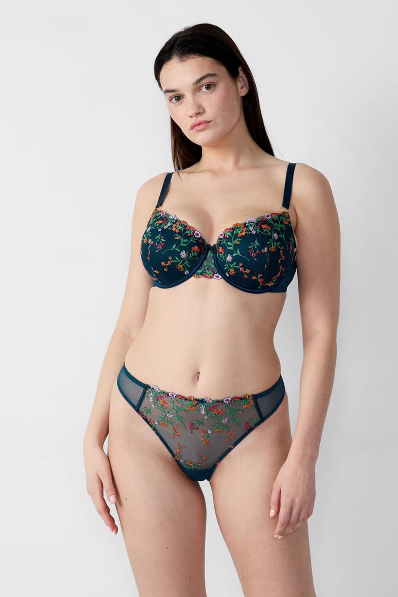 Бюстгальтер GOURMANDISE - N*4 CL 4