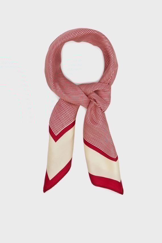 Шарф TH ELEVATED FLAG SILK SQUARE
