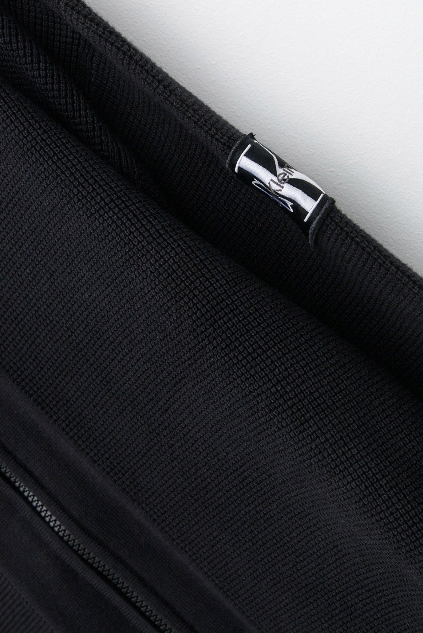 Кардиган CORE BADGE SWEATER ZIP THROUGH 3