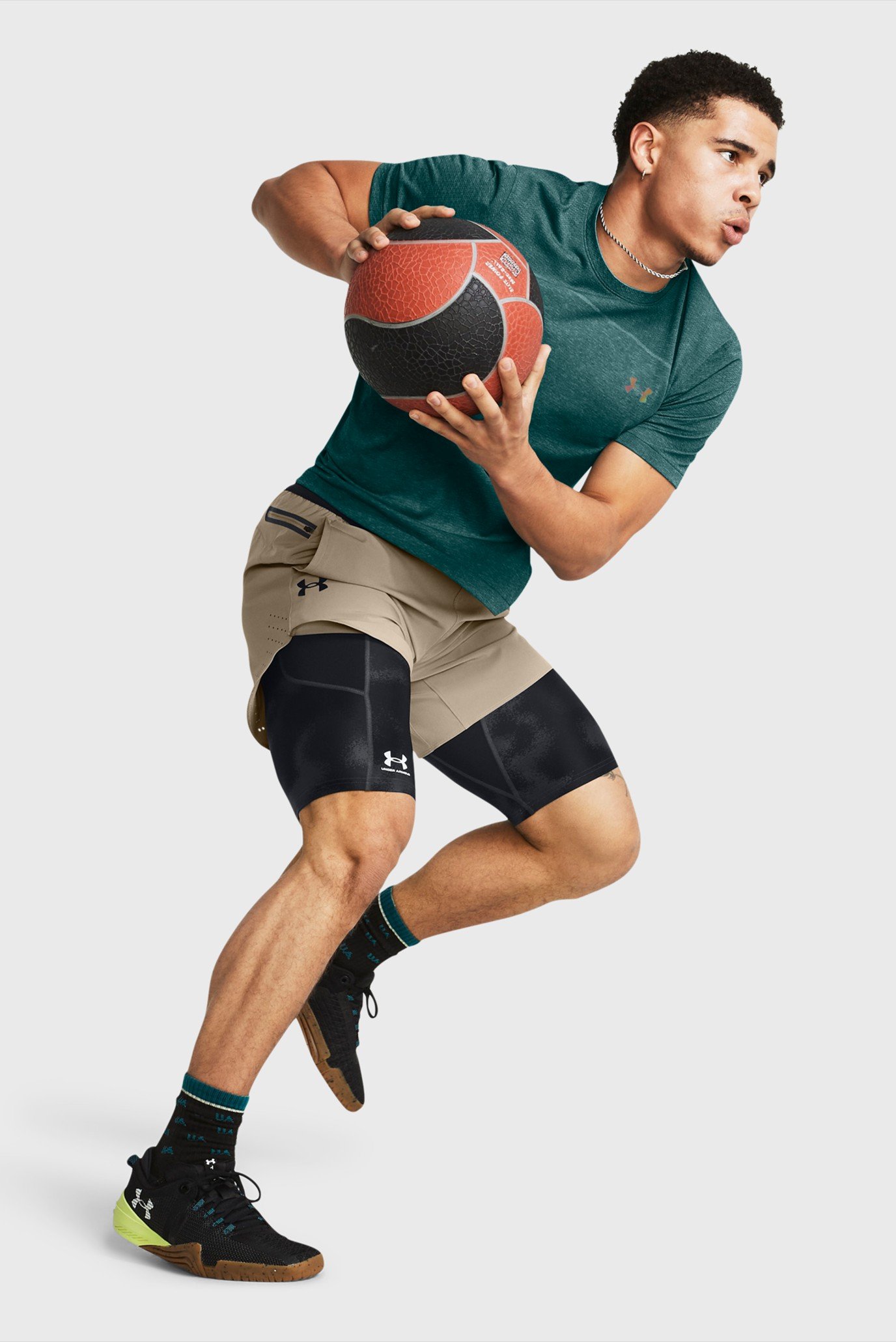 Шорты/UA Peak Woven Shorts-BRN 4