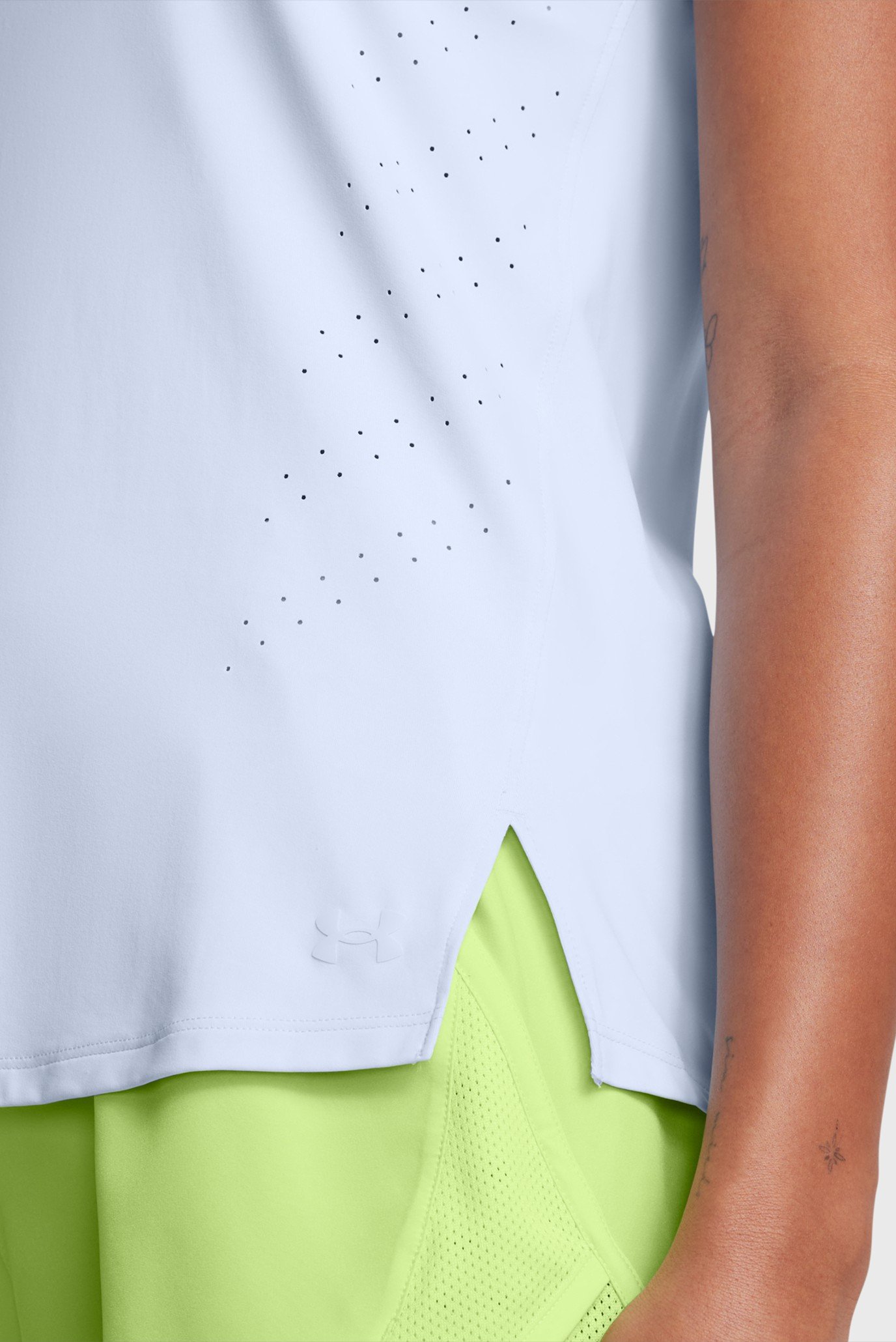 Женская голубая футболка UA Launch Elite Shortsleeve 3