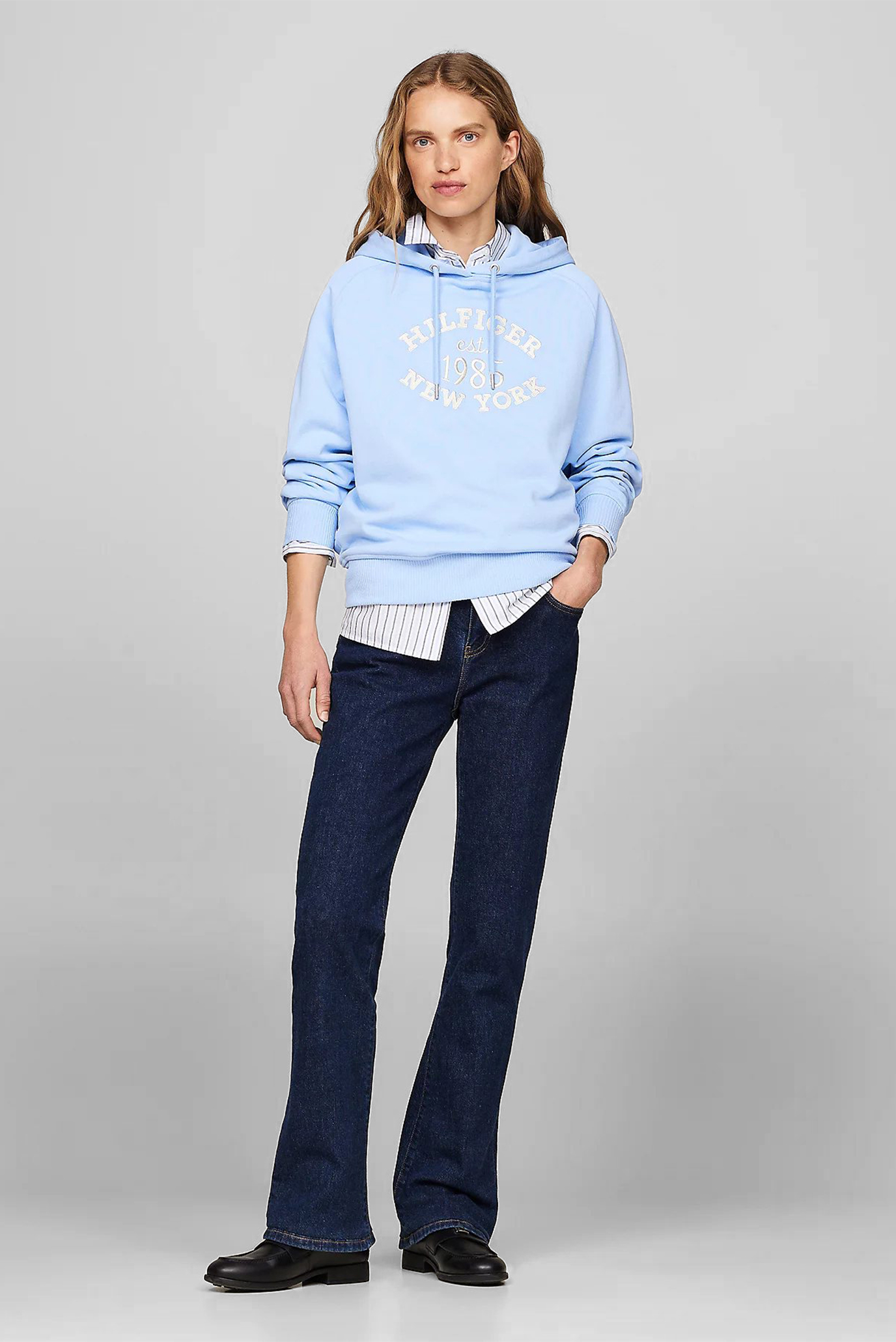 Женское голубое худи MDRN REG VARSITY 2