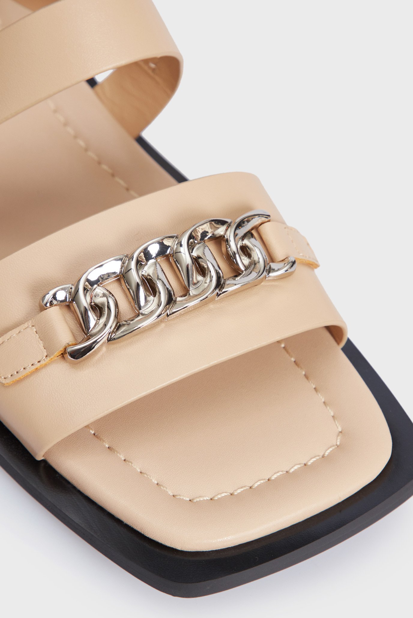 Женские бежевые кожаные сандалии Netty 10