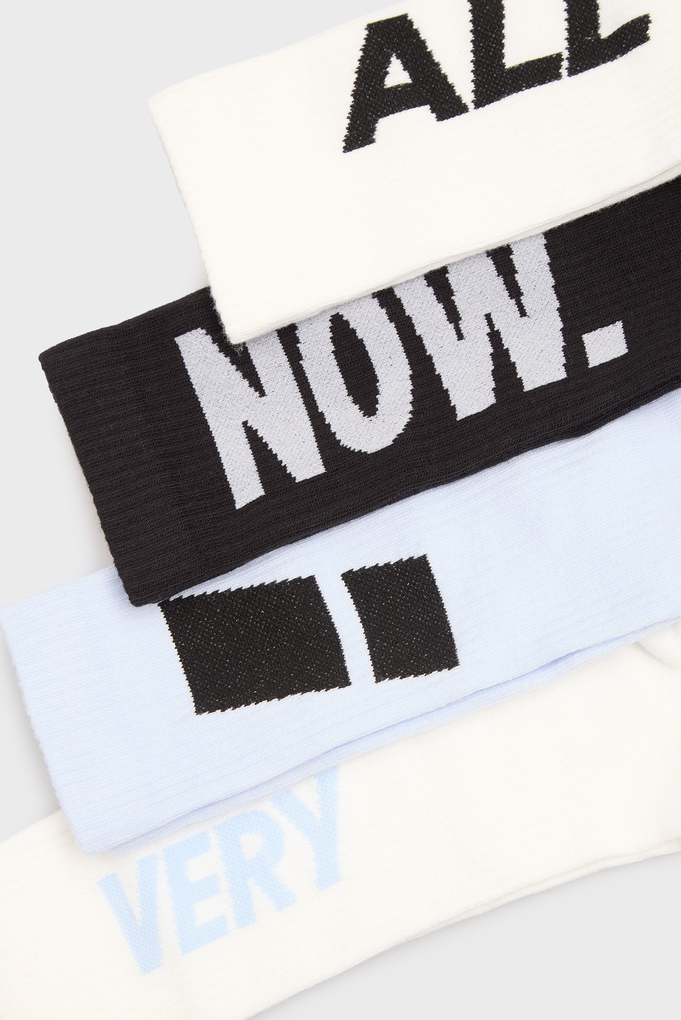 Набор носков CKJ MEN SOCK 4P GRAPHIC GIFTBOCalvin Klein Jeans Набор носков CKJ MEN SOCK 4P GRAPHIC GIFTBO 3