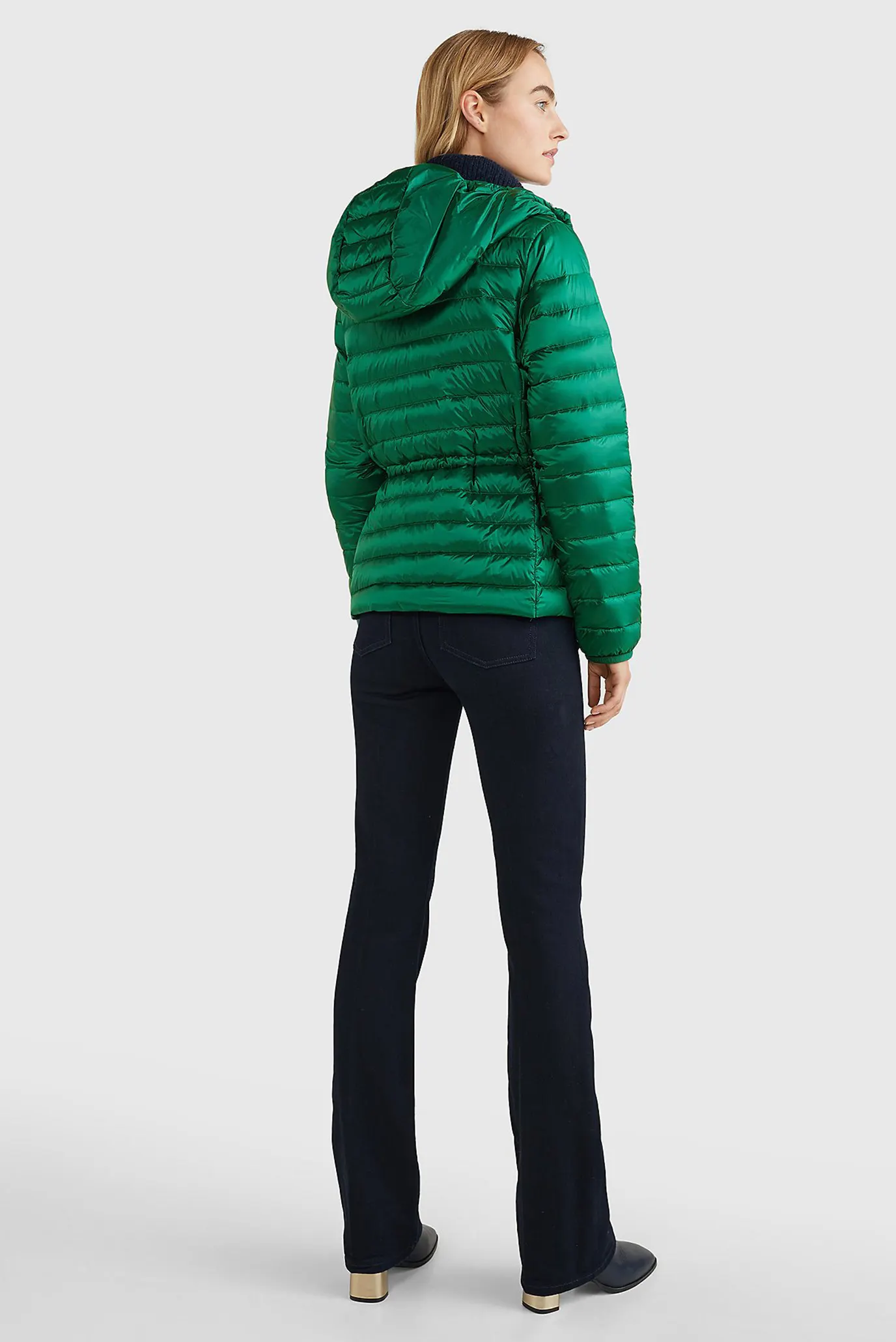 Женский зеленый пуховик FEMININE LW DOWN JACKET 8