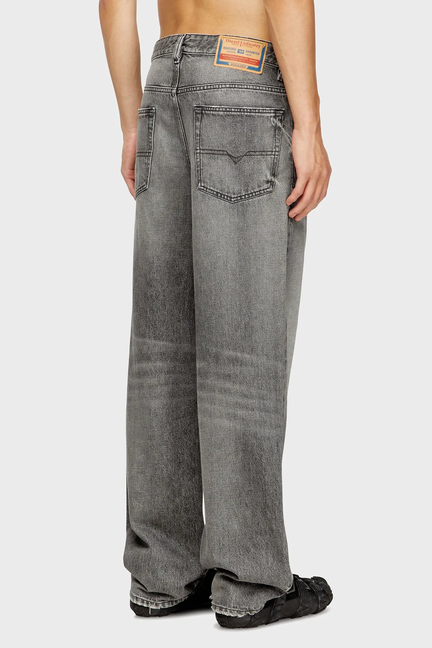 Джинсы 2001 D-MACRO L.32 PANTALONI 3