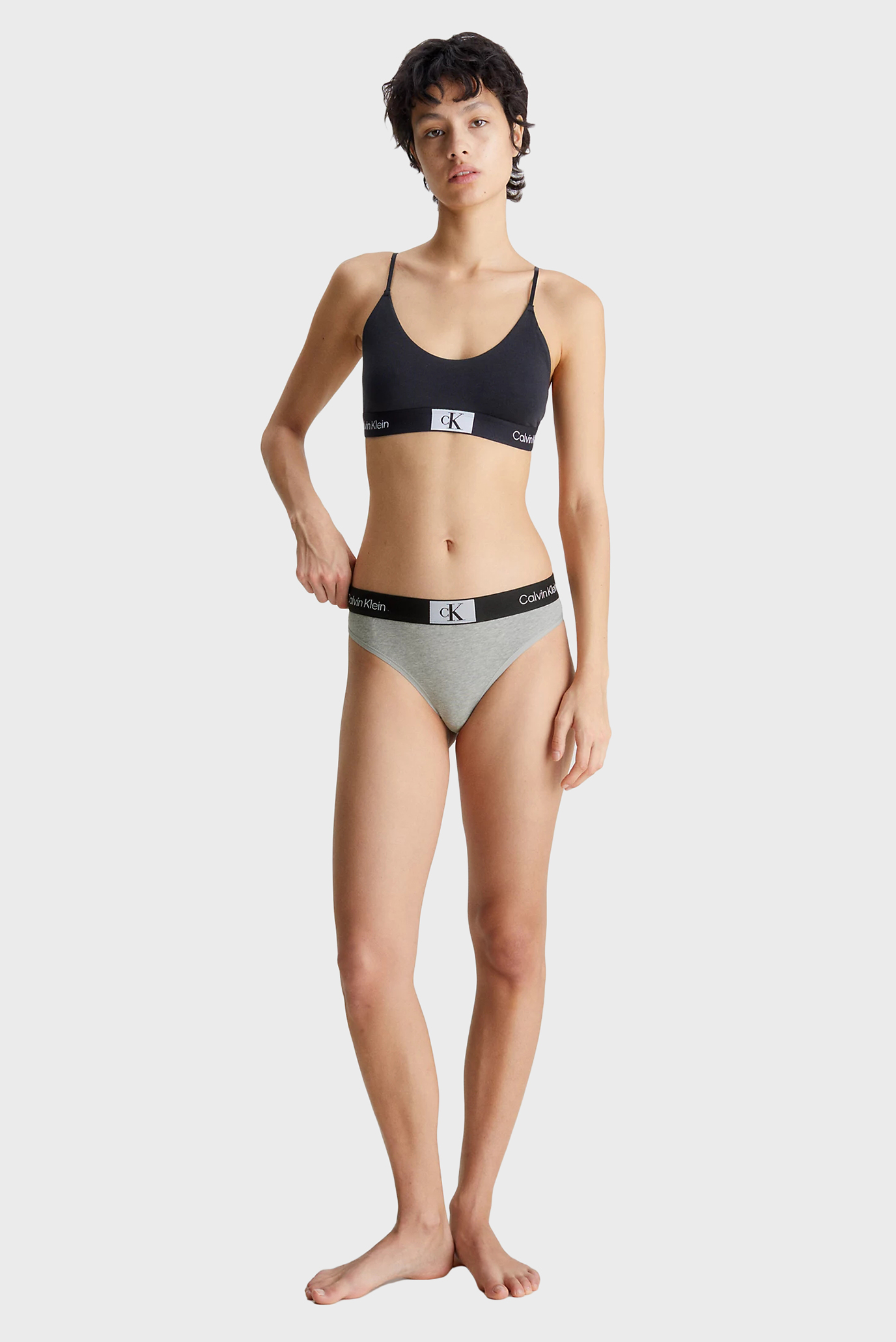 Женские серые трусикиCalvin Klein Женские серые трусики 5