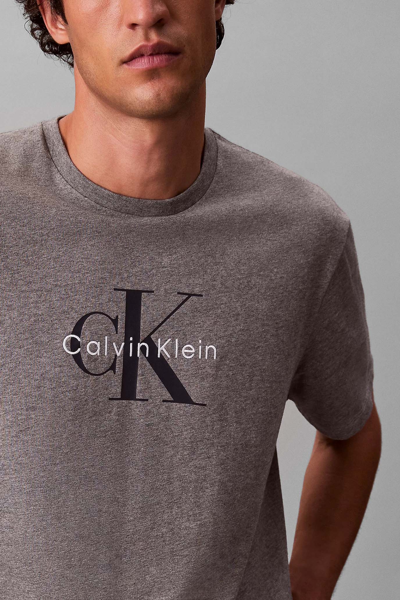 Футболка SS Hero Monologo Tee 20sCalvin Klein Jeans Футболка SS Hero Monologo Tee 20s 5